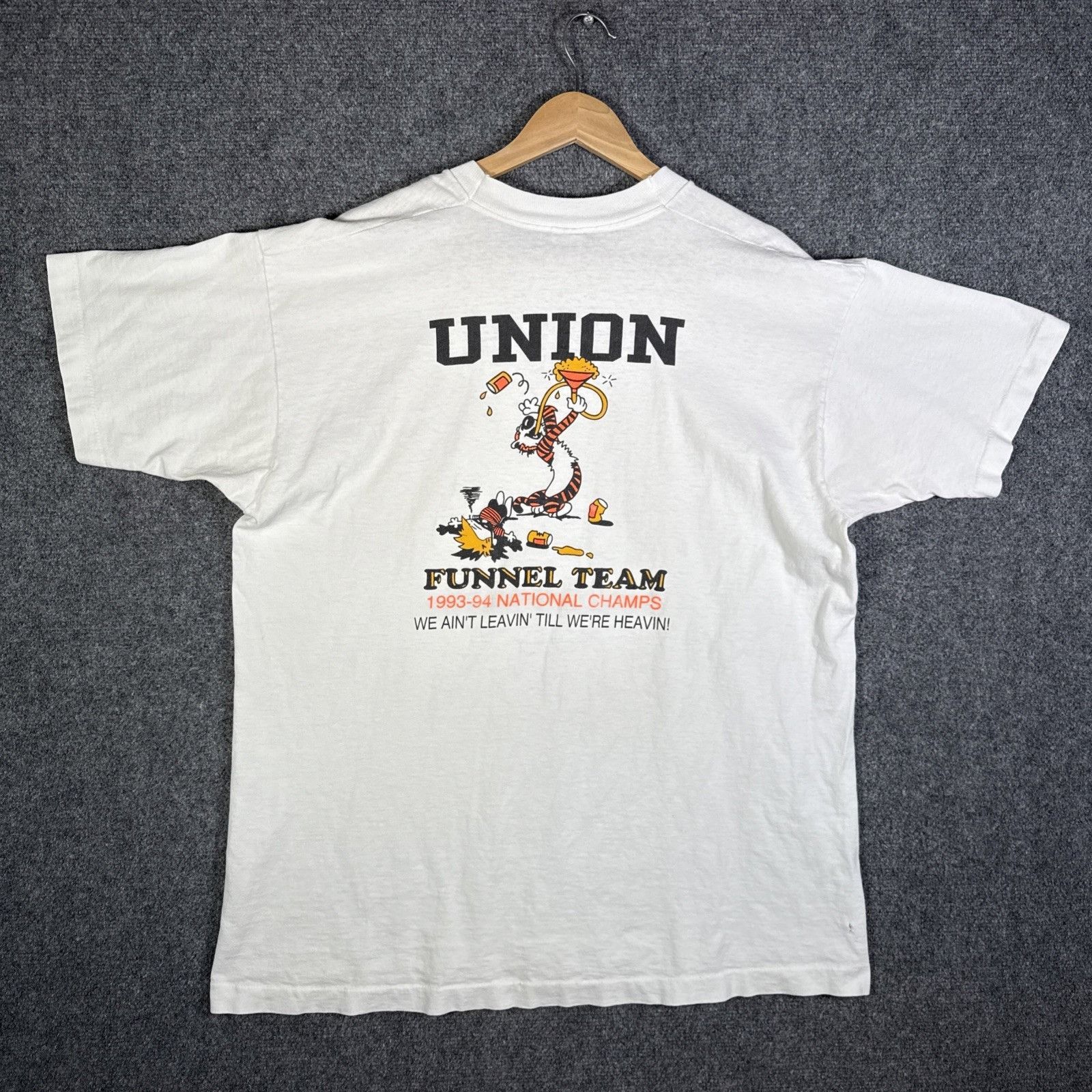 Vintage Vintage Calvin Hobbes Shirt XL White 90s Beer Funny Parody Size US XL / EU 56 / 4 - 2 Thumbnail