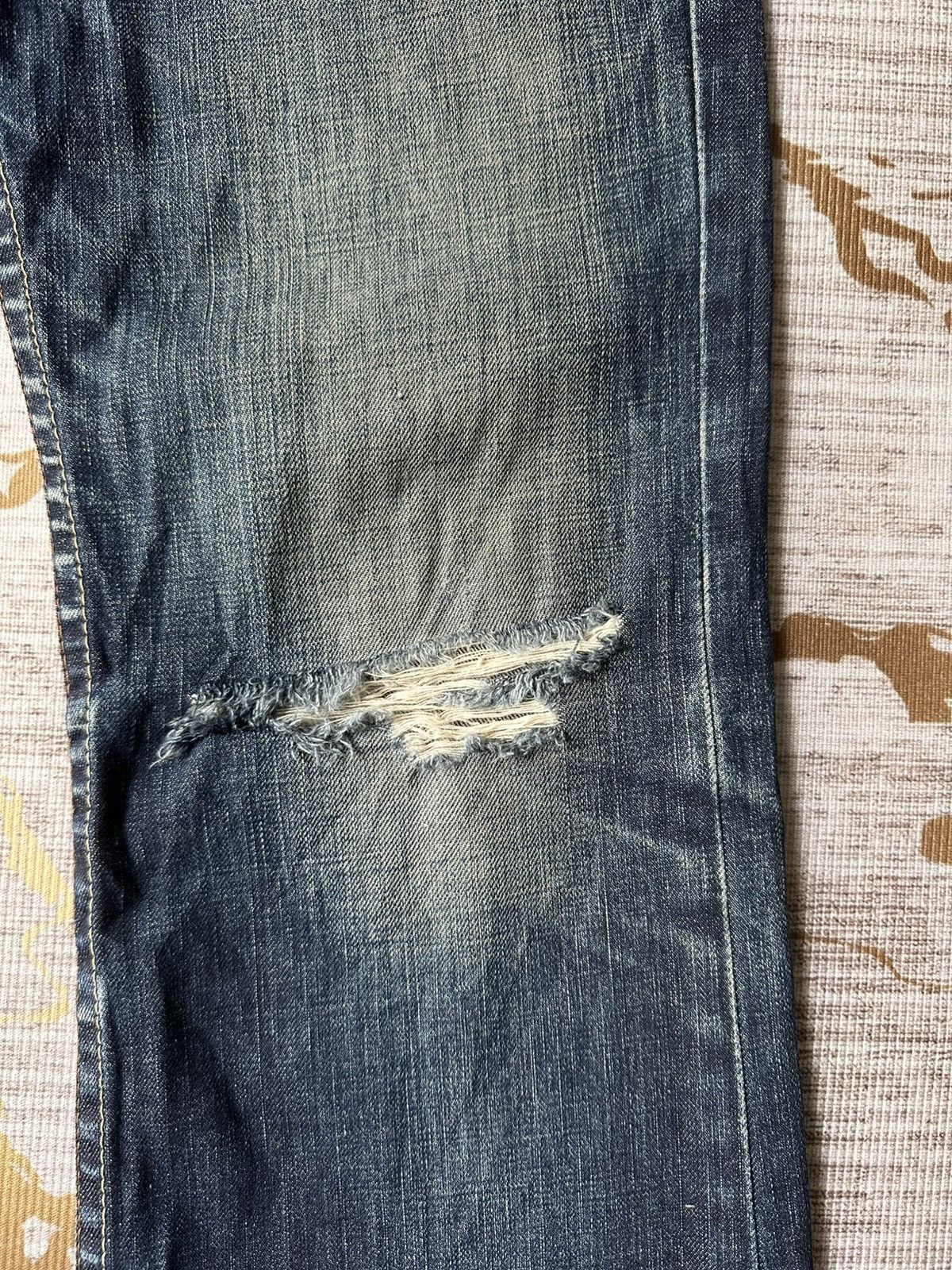 Levi's Vintage Clothing FLARE Levi’s 507 Distressed Denim Size US 31 - 8 Thumbnail