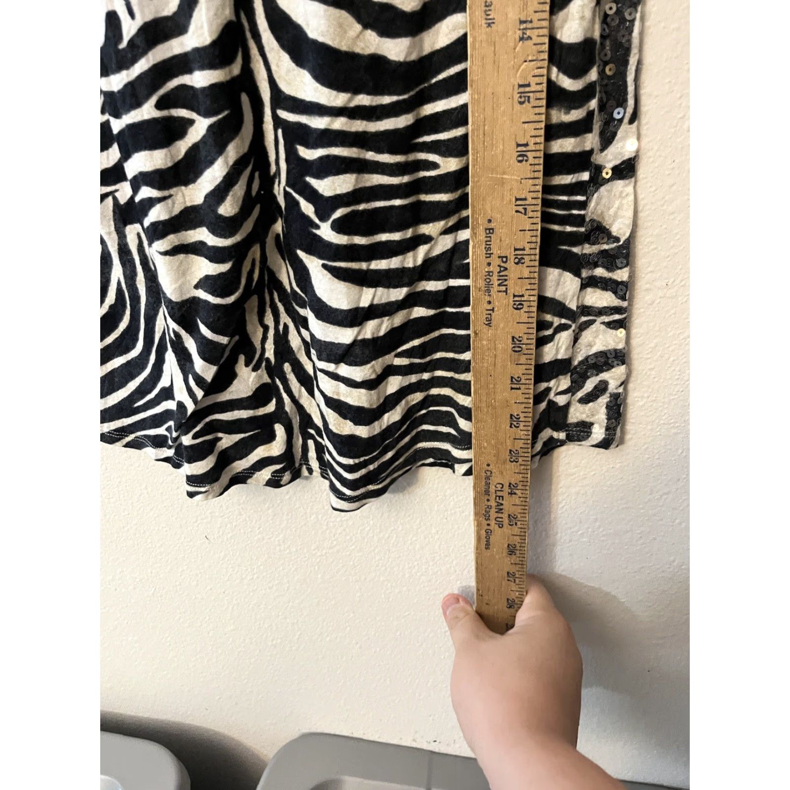 Express Express Cotton Blend Tank Top Sequin Zebra Stripe Sleeveless Casual Chic Size S Ladies Tank Top Multicolor Zebra Print Express Women Tank Short Title Size S / US 4 / IT 40 - 5 Thumbnail