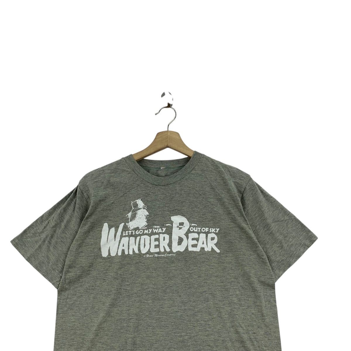 Vintage Vintage WANDER BEAR OUTDOOR Out Of Sky Tee Shirt Top Size US M / EU 48-50 / 2 - 2 Thumbnail