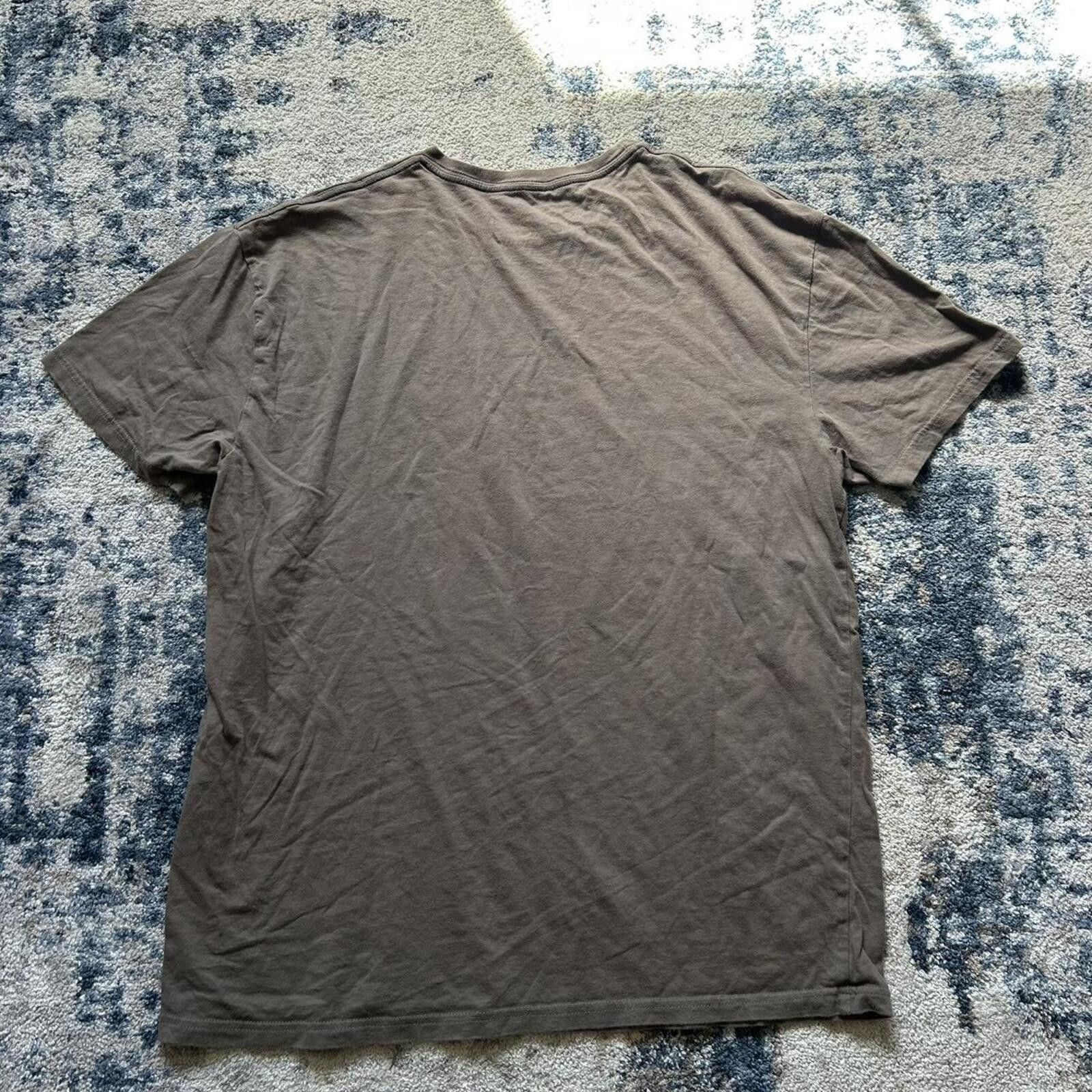 Hard Rock Cafe Vintage Brown y2k Hard Rock Graphic T shirt size L Size US L / EU 52-54 / 3 - 3 Thumbnail