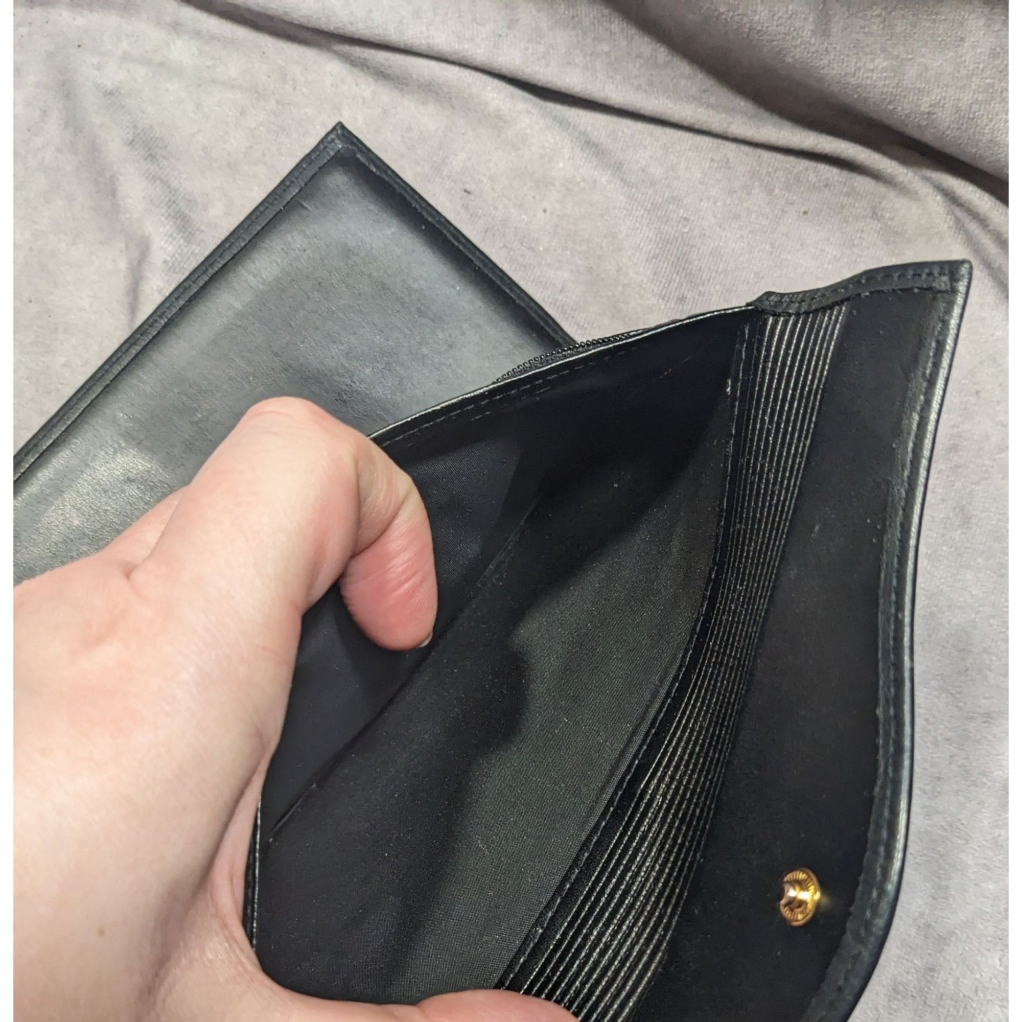 Other Vintage Buxton Leather Black Wallet With Attached Coin Pouch Size ONE SIZE - 19 Thumbnail