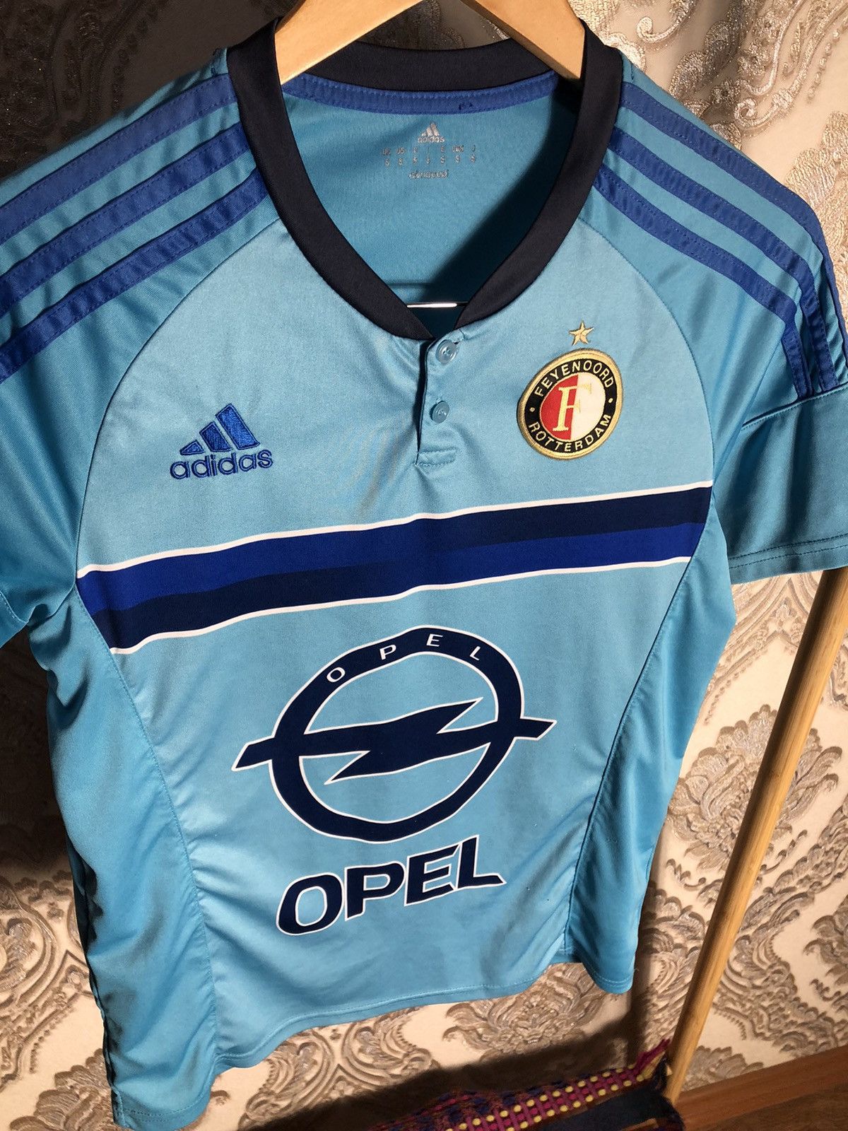 Adidas × Vintage VERY RARE ADIDAS FC FEYENOORD NETHERLANDS SOCCER JERSEY Size US S / EU 44-46 / 1 - 5 Thumbnail