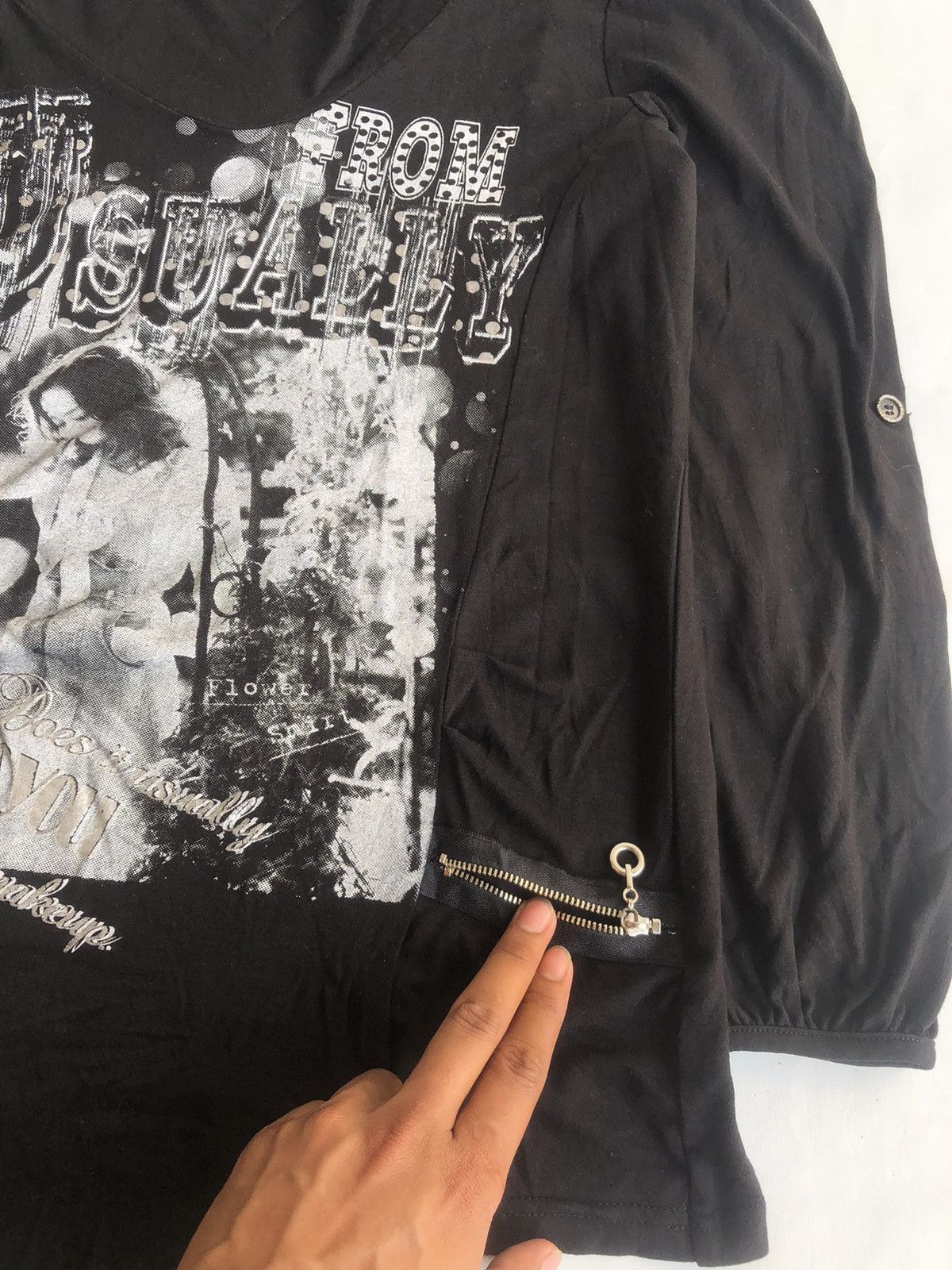 If Six Was Nine Japanese Gothic Poem From Usually Hysteric Style Size US L / EU 52-54 / 3 - 3 Thumbnail