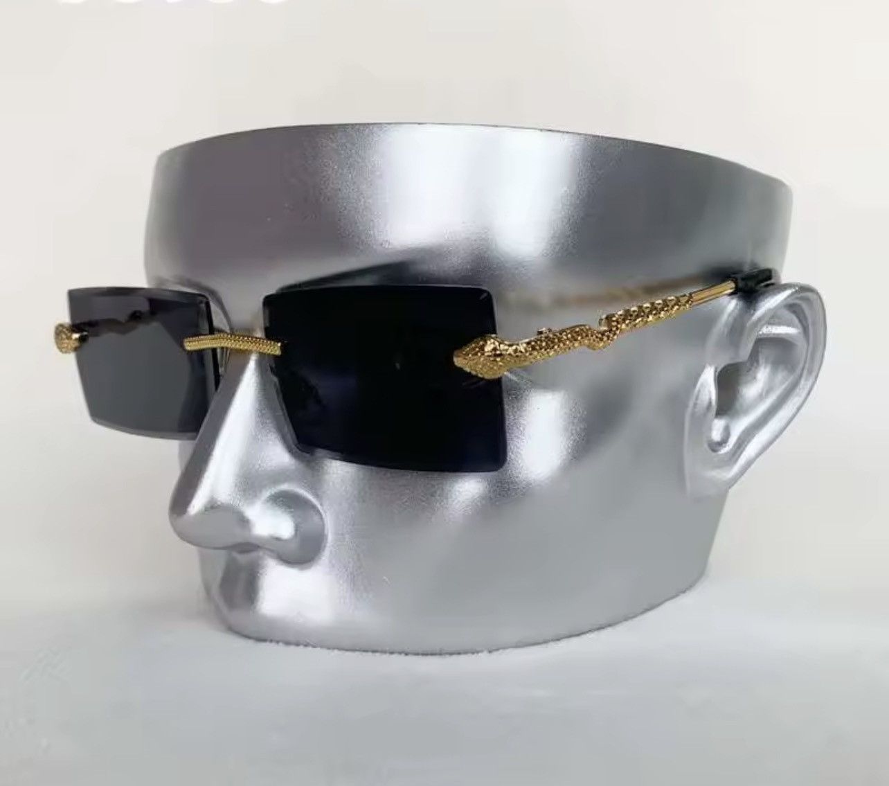 Other Luxury Rimless Rectangle Sunglasses Gold Metal Frame Black Size ONE SIZE - 7 Thumbnail