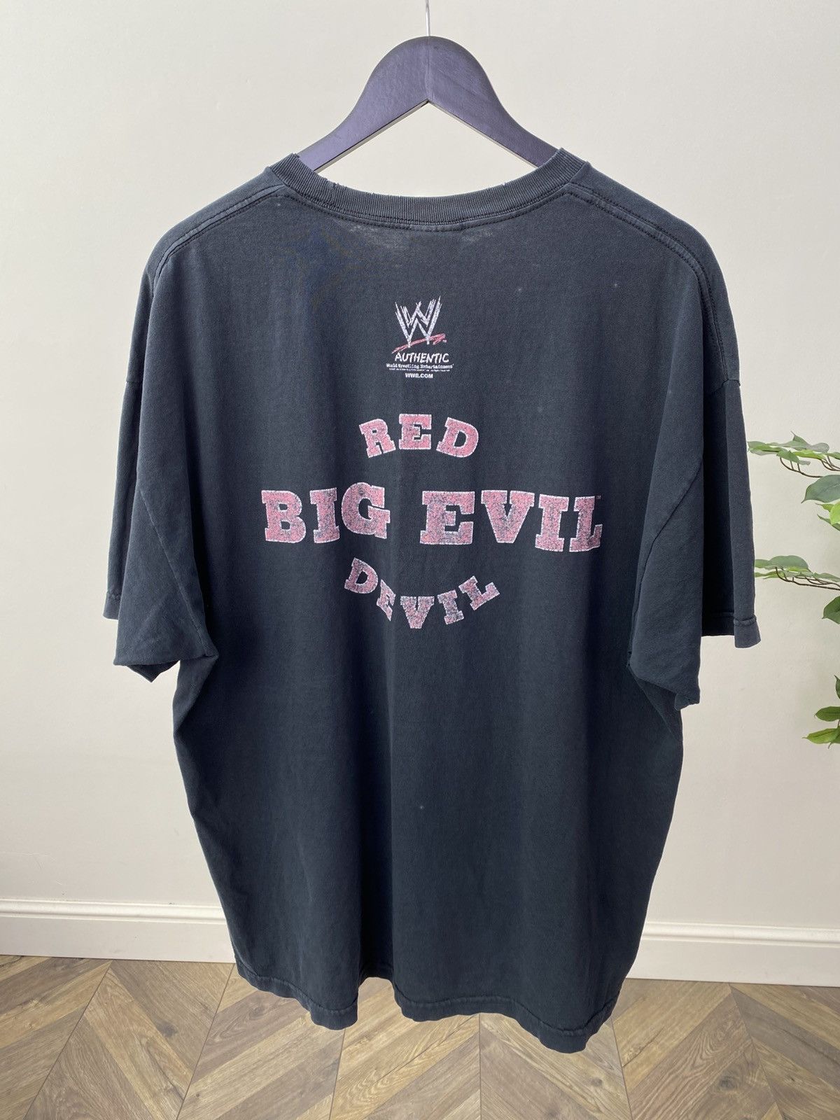 WWE Vintage 00s The Undertaker T-Shirt Big Evil Red Devil WWE Size US XXL / EU 58 / 5 - 10 Thumbnail