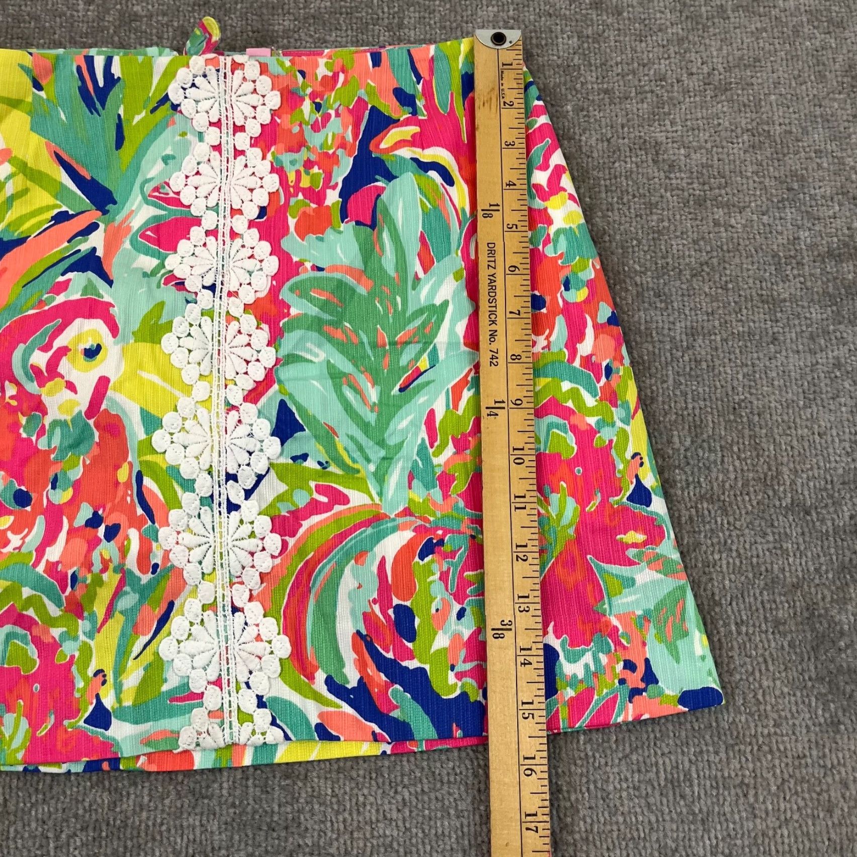 Lilly Pulitzer Lilly Pulitzer Skirt Women Size 0 Floral 15" Banana Print Preppy Beach Rhea Casa Size 36" / US 14 / IT 50 - 4 Thumbnail