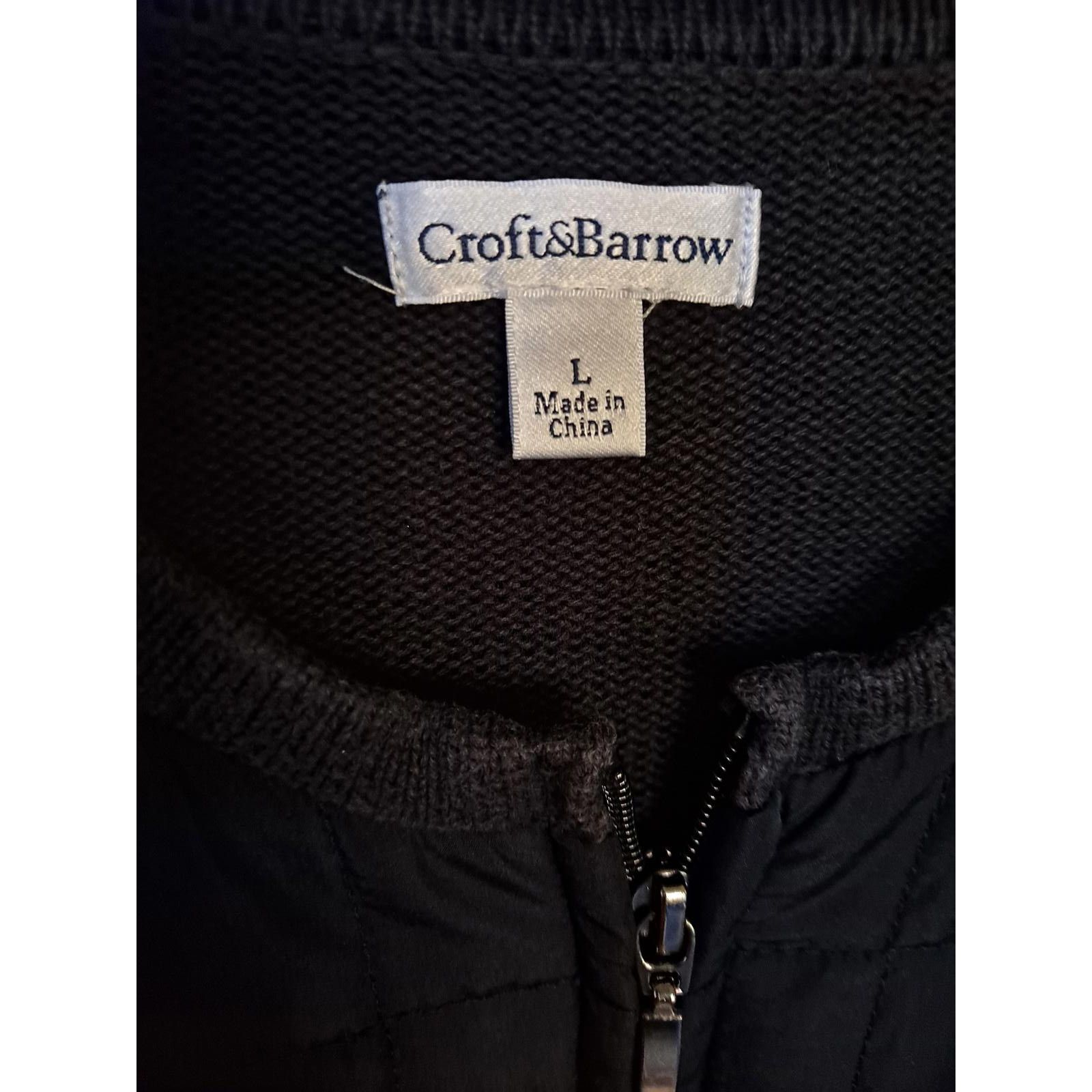 Croft & Barrow Croft & Barrow Full Zip Black Quilted Jacket with Sweater Ar Size US L / EU 52-54 / 3 - 3 Thumbnail