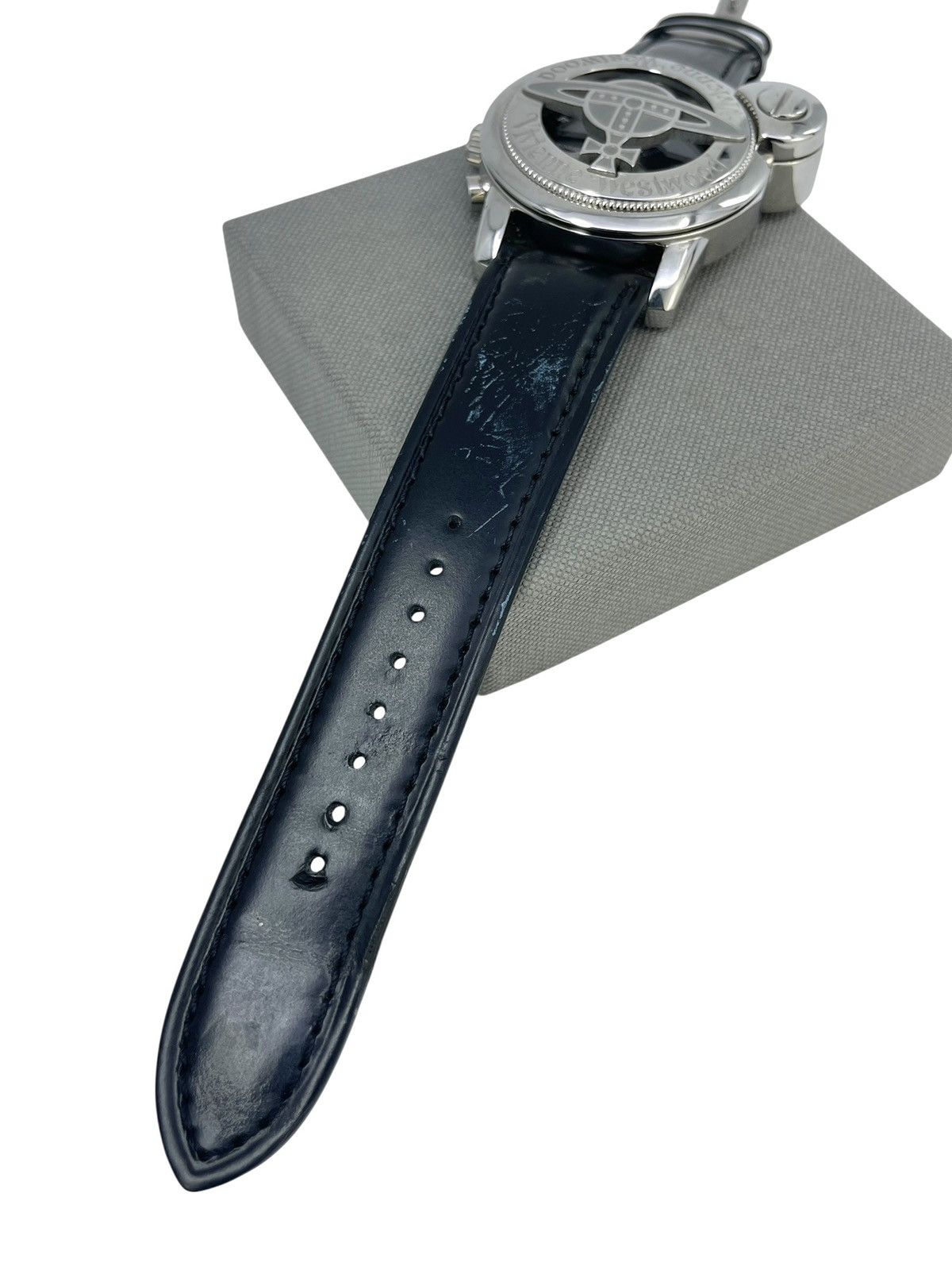 Vivienne Westwood Sliding Cage Orb Watch Size ONE SIZE - 14 Thumbnail