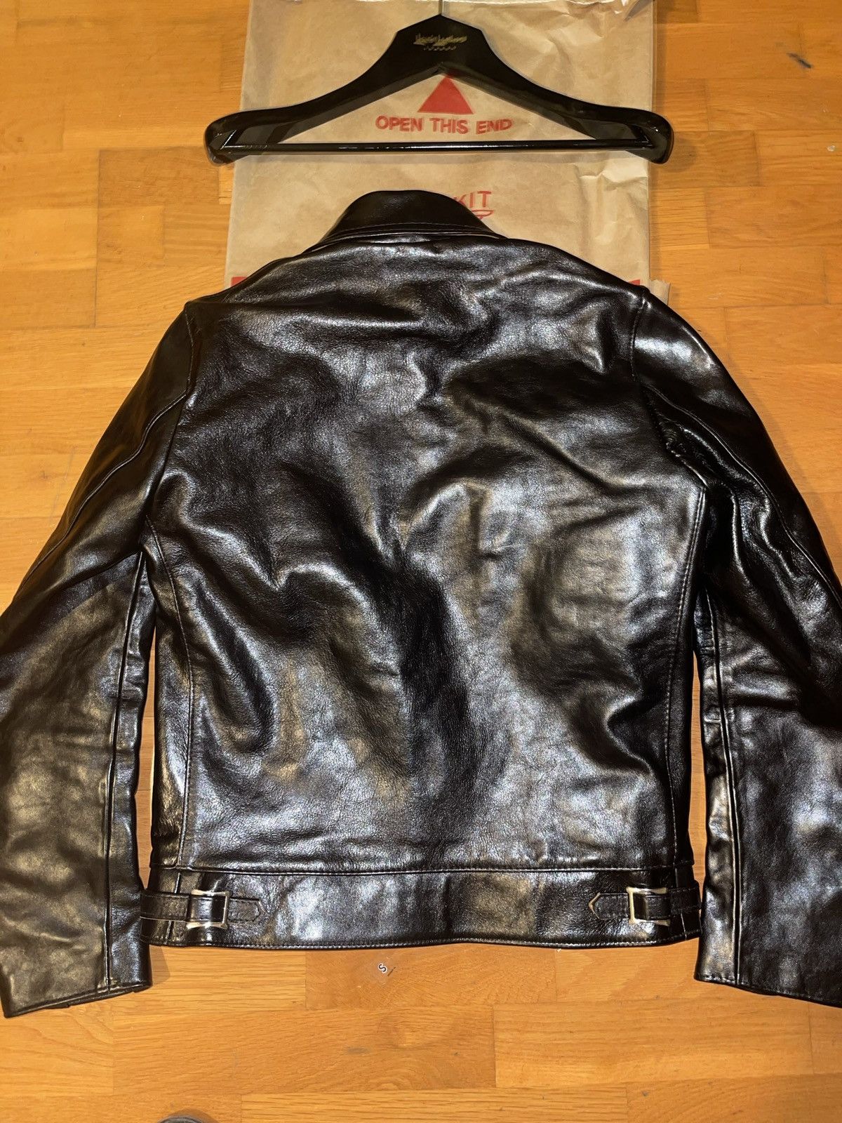 Lewis Leathers Lewis Leathers Dominator 551T VegeCow Custom no patch Size US M / EU 48-50 / 2 - 5 Thumbnail