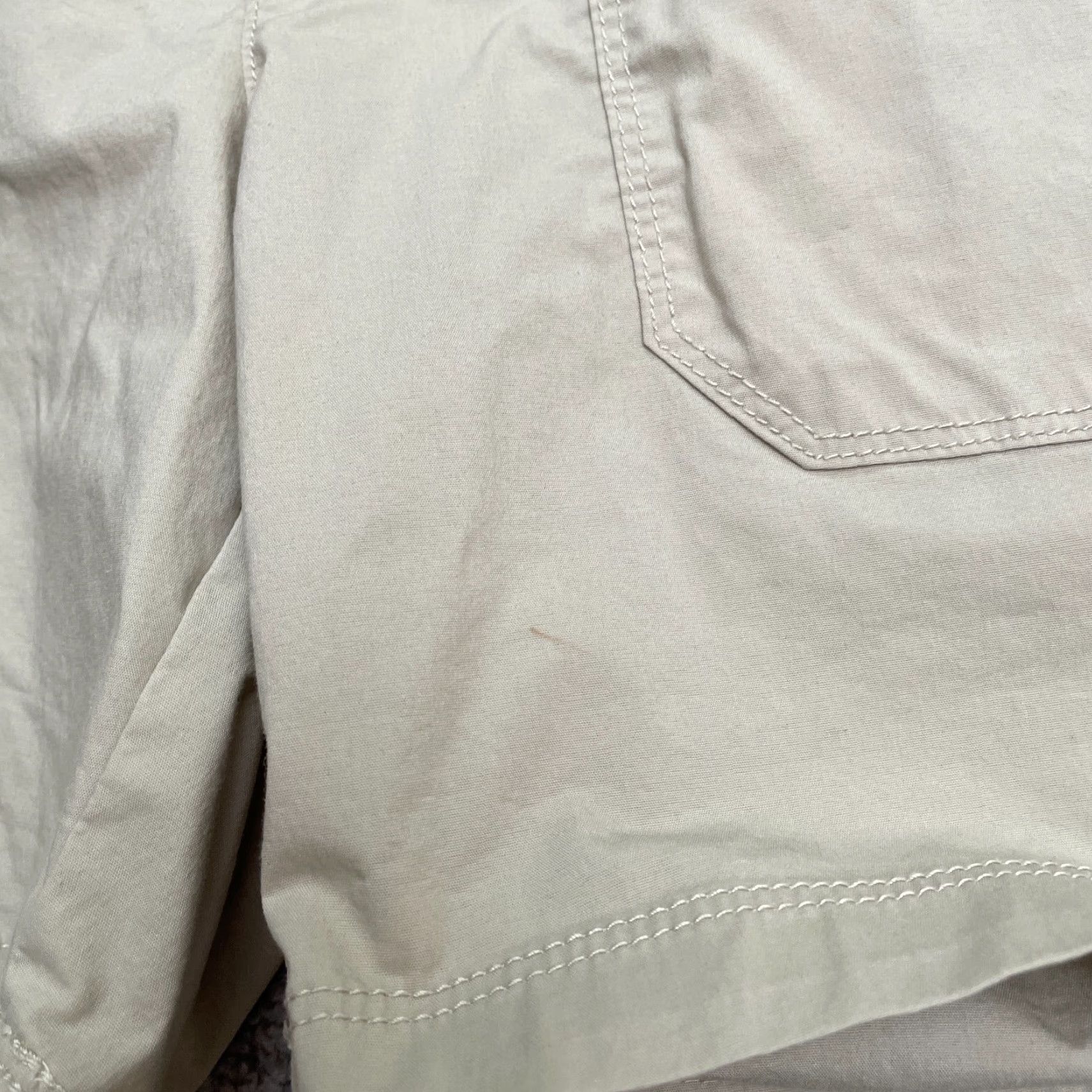 Vintage Columbia Bermuda Shorts Womens 8 Beige Pockets Elastic Waist Casual Outdoor 30x6 Size 30" / US 8 / IT 44 - 7 Thumbnail