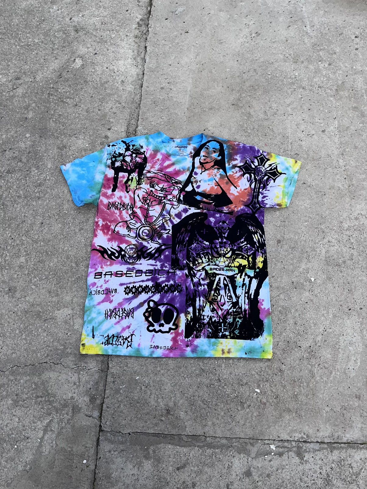 Designer Basedbich mens Custom 1of1 tie dye tee size L Size US L / EU 52-54 / 3 - 1 Thumbnail