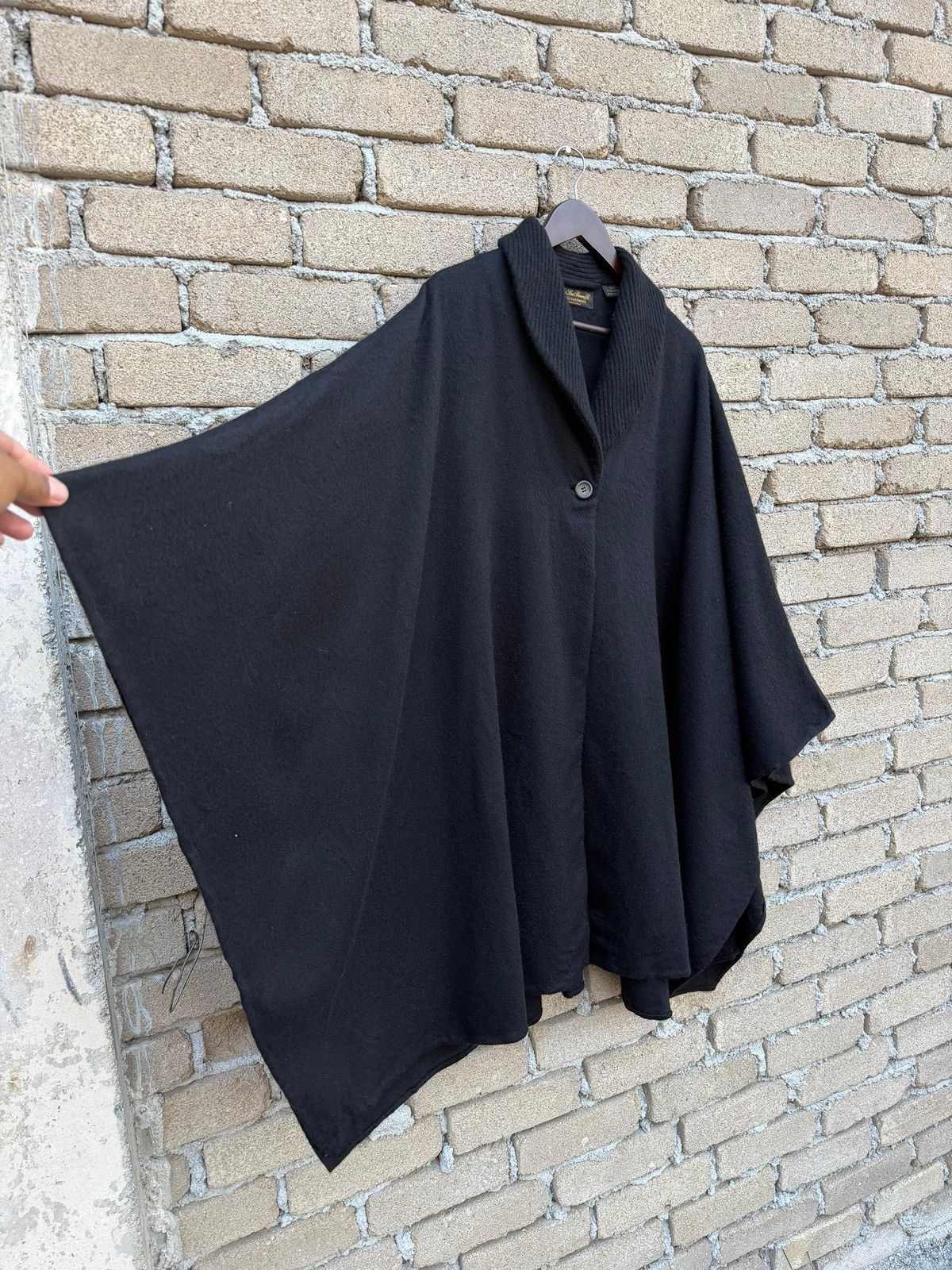 Loro Piana Loro Piana Poncho Size US M / EU 48-50 / 2 - 9 Thumbnail