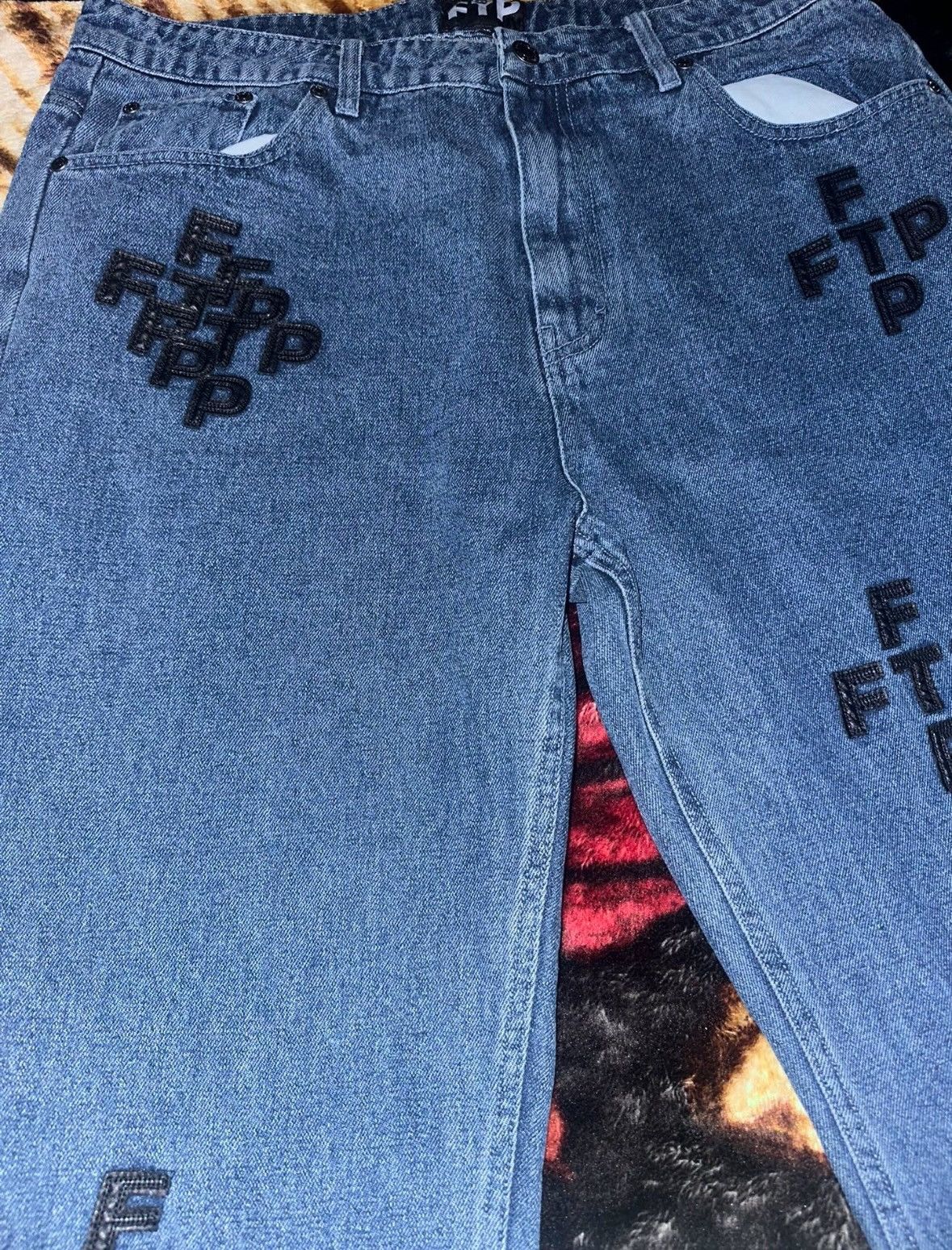 Fuck The Population FTP CROSS LOGO DENIM PANTS Size US 36 / EU 52 - 3 Thumbnail