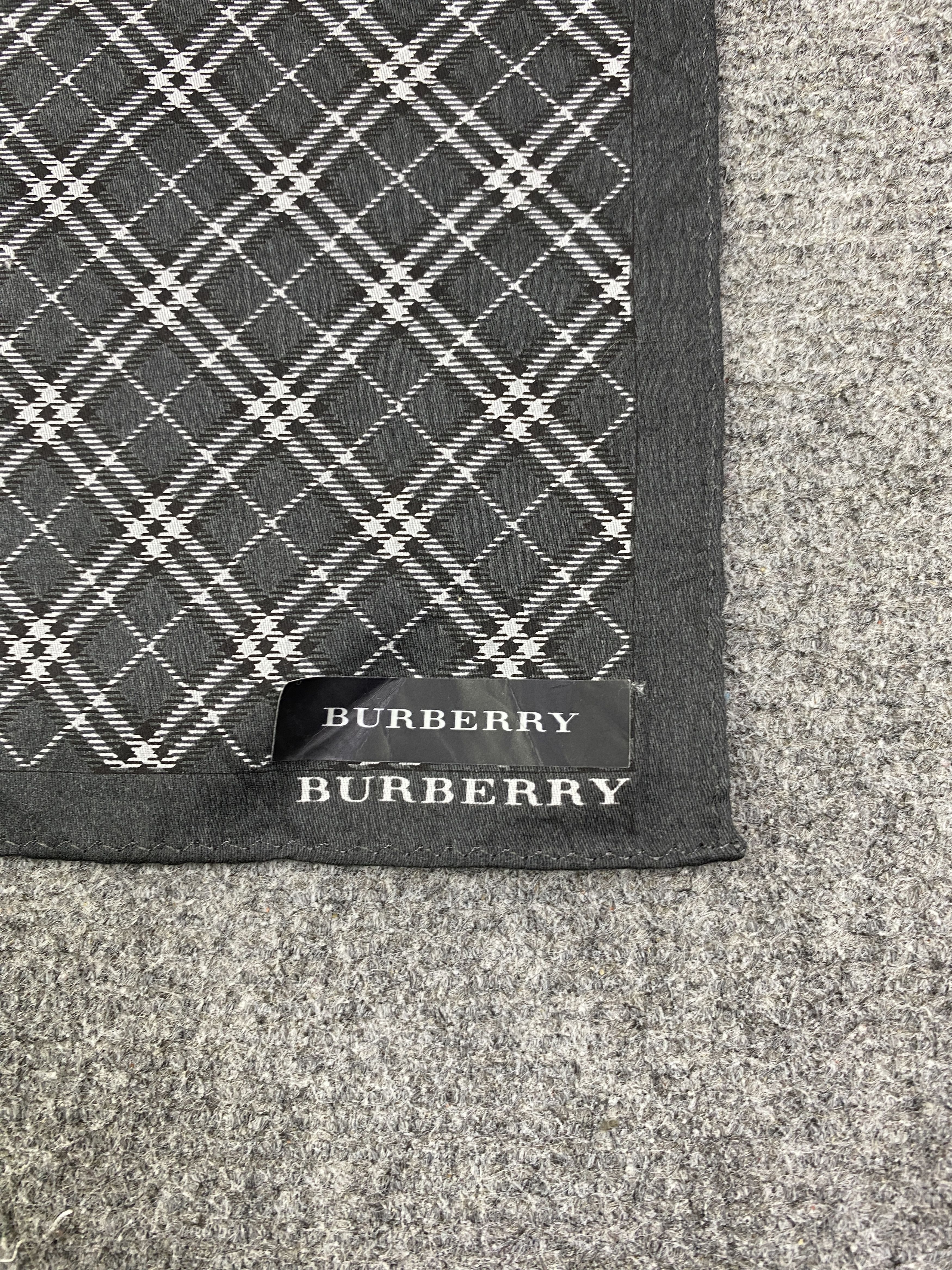 Burberry Vintage Burberry Handkerchief / Neckerchief KT0039 Size ONE SIZE - 5 Thumbnail