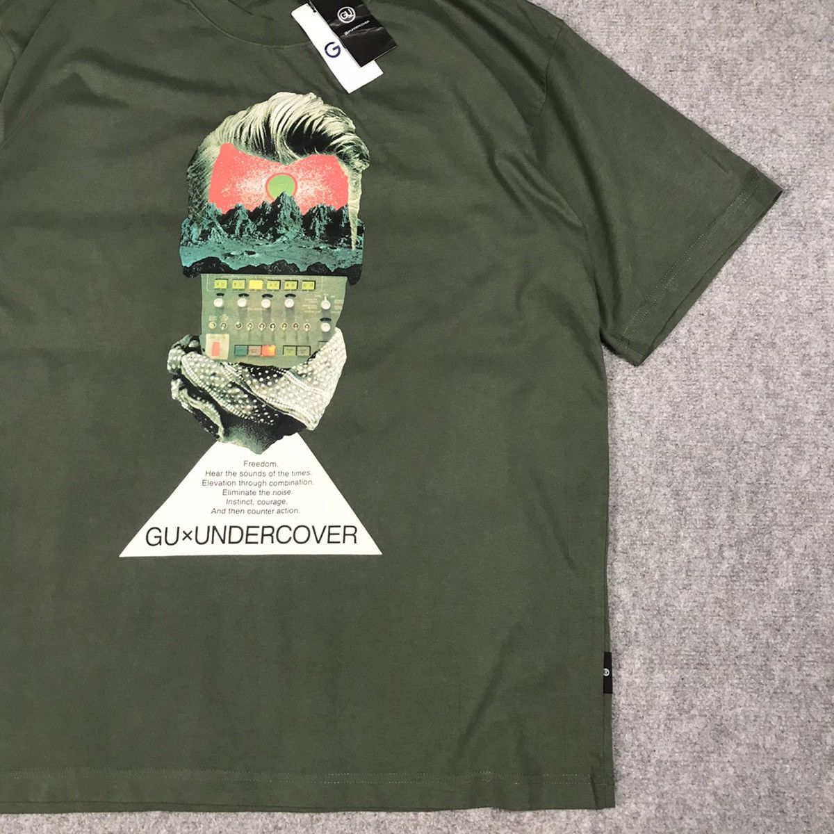 GU × Japanese Brand × Undercover UNDERCOVER X GU GREEN TSHIRT DESIGN Size US L / EU 52-54 / 3 - 3 Thumbnail