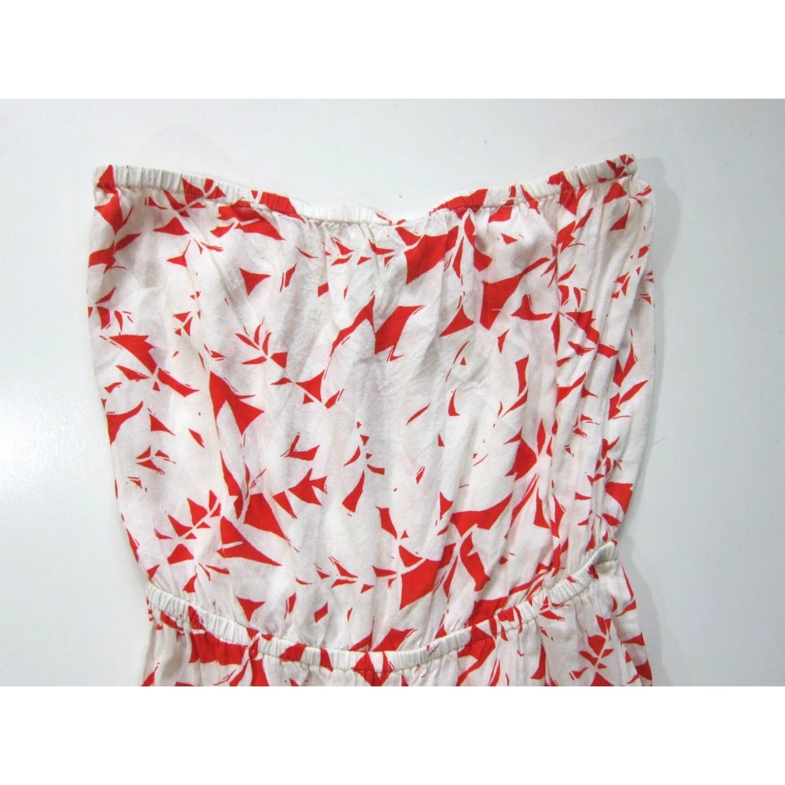 Vintage Roxy Romper Women XS Red Ivory 100% Rayon Strapless Geometric Pocket Jumper Size XS / US 0-2 / IT 36-38 - 3 Thumbnail