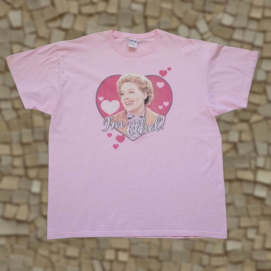 Jerzees VINTAGE I LOVE LUCY VTG Y2K IM ETHEL CBS LICENSED HEART GRAPHIC PINK T SHIRT 2008 SZ 2XL Size US XXL / EU 58 / 5 - 1 Thumbnail