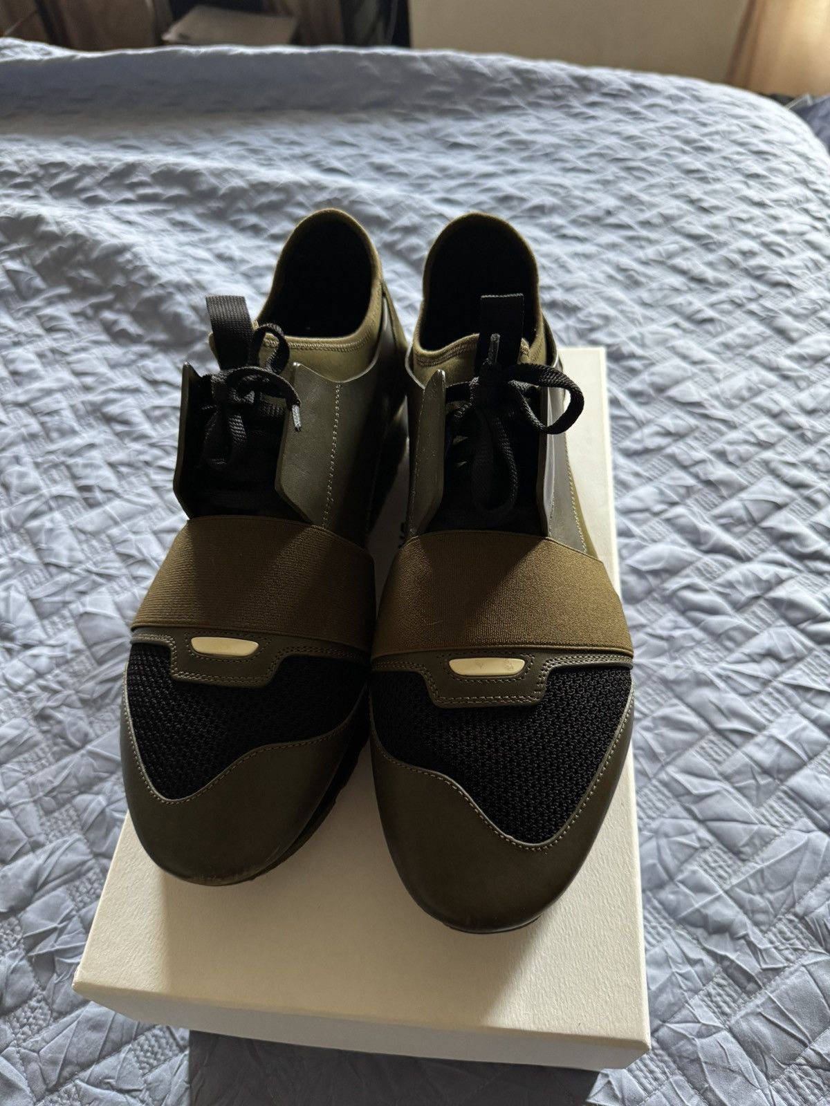 2018 BALENCIAGA RACE RUNNERS OLIVE GREEN