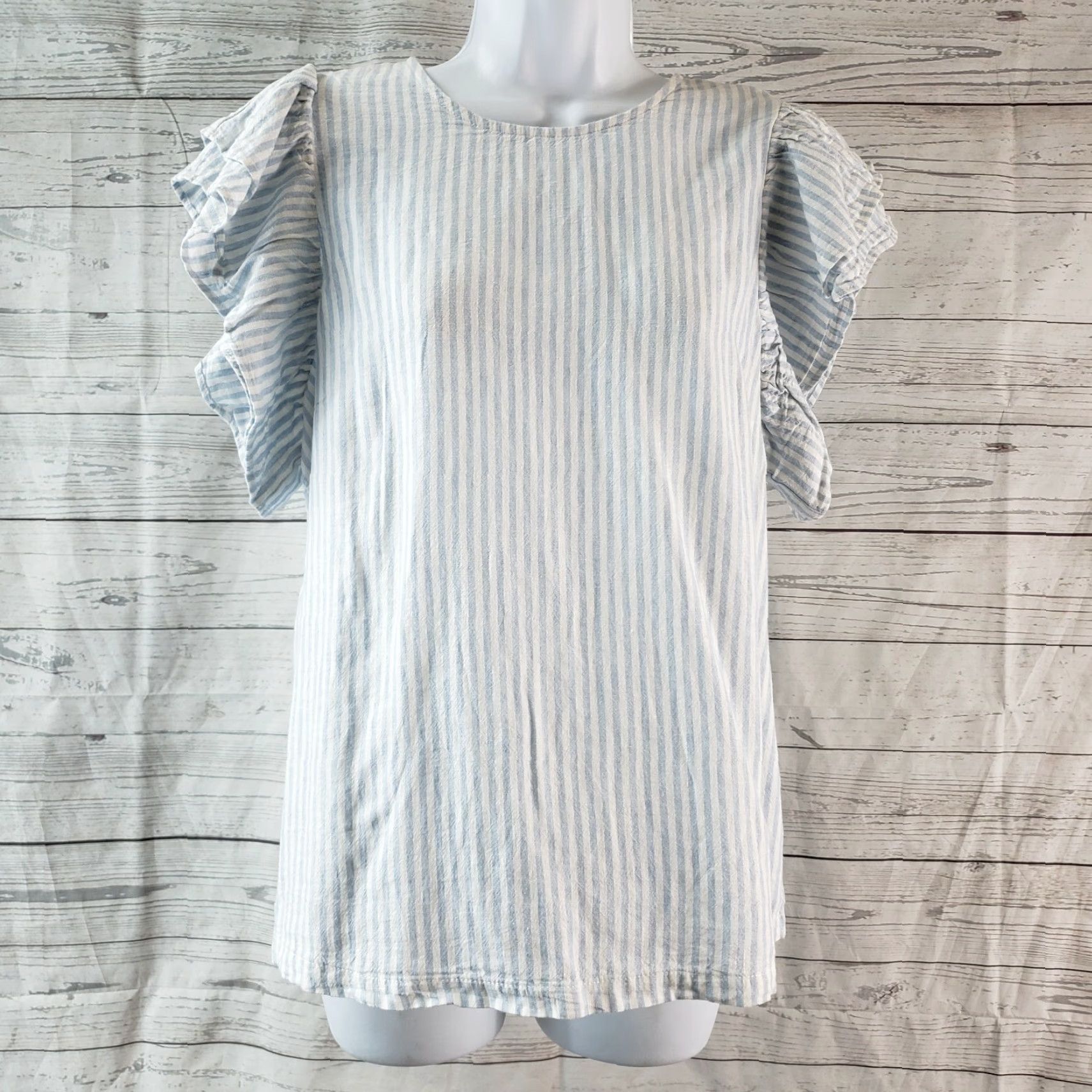 Vintage A New Day Womens Blouse Shirt XS? No, Size M Blue White Striped Linen Blend Flutter Sleeve Casual Shirt Womens Size M / US 6-8 / IT 42-44 - 2 Thumbnail