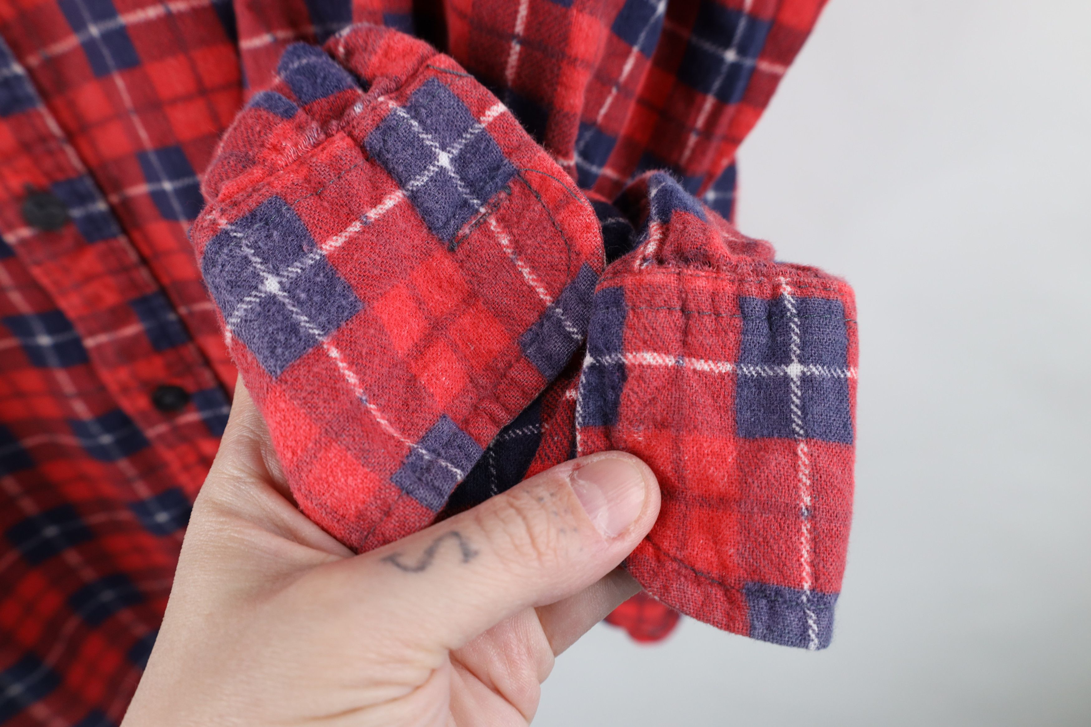 Vintage Vintage 70s Streetwear Collared Button Shirt Red Plaid Size US XL / EU 56 / 4 - 4 Thumbnail
