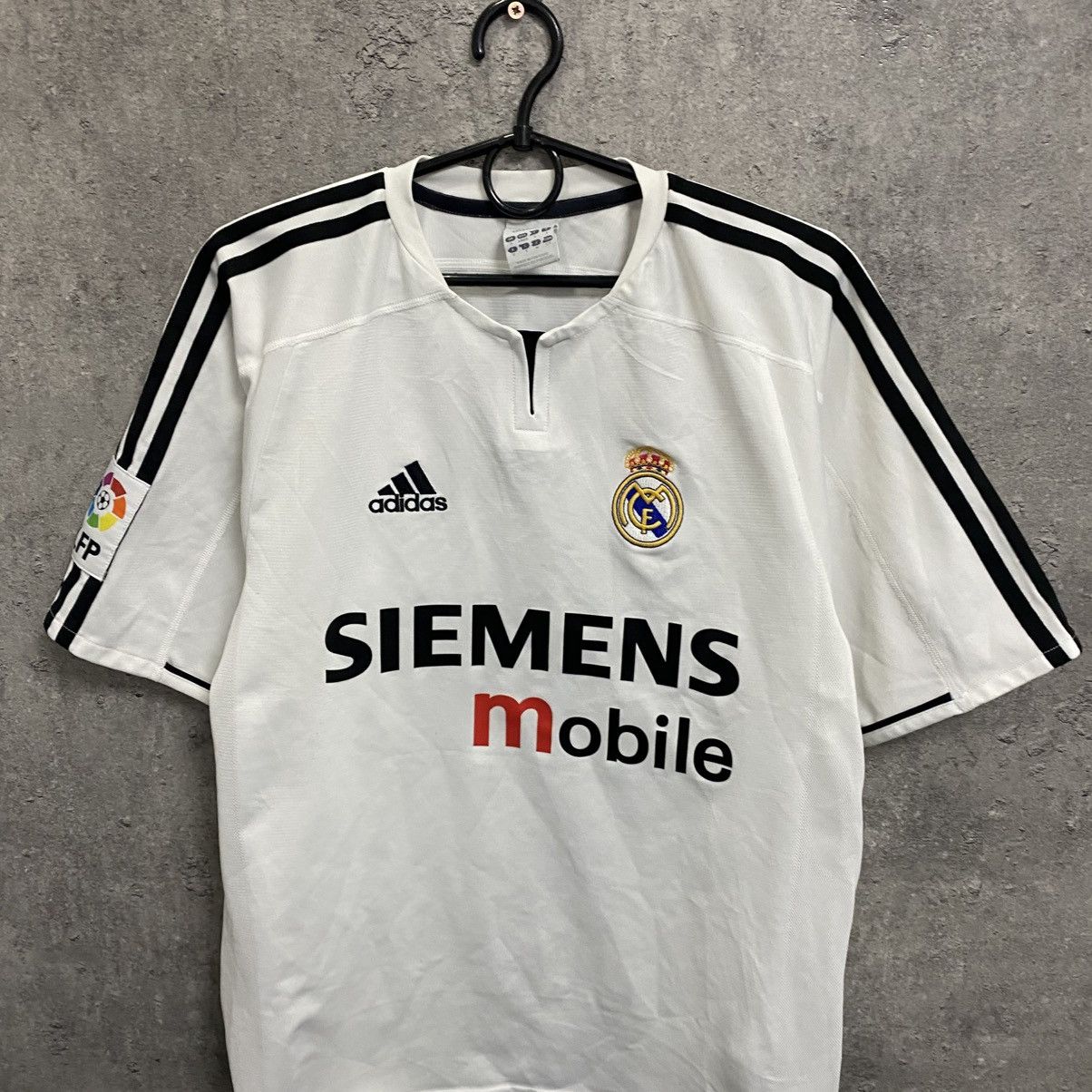 Adidas Adidas Real Madrid 2003/2004 Home Soccer Jersey Vintage Size US S / EU 44-46 / 1 - 4 Thumbnail