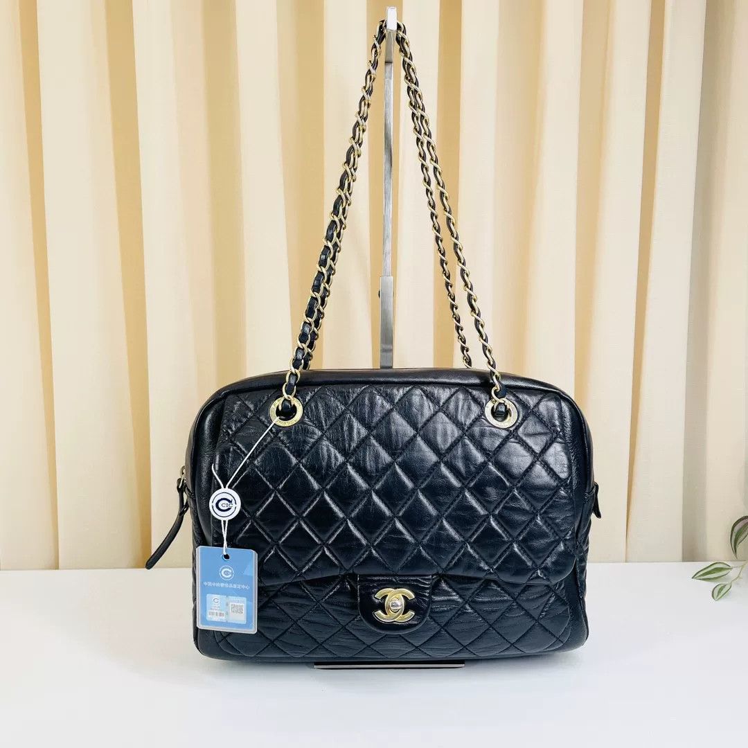 Chanel Pre-loved Bag Very good condition Size ONE SIZE - 1 Thumbnail