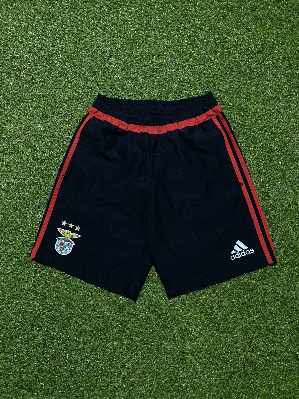 Adidas Vintage Y2K Adidas Benfica shorts football style size XS Size US 28 / EU 44 - 1 Thumbnail