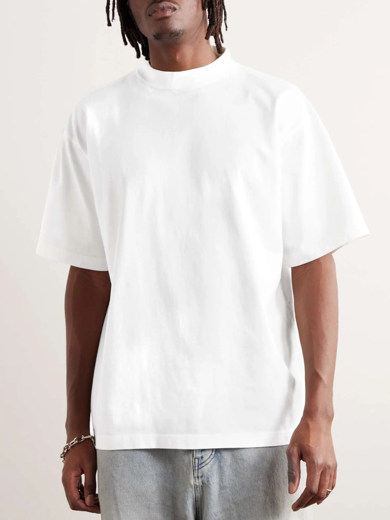 Balenciaga o1w1db10126 Hand Drawn T-Shirt Medium Fit in White Size US XXS / EU 40 - 4 Thumbnail