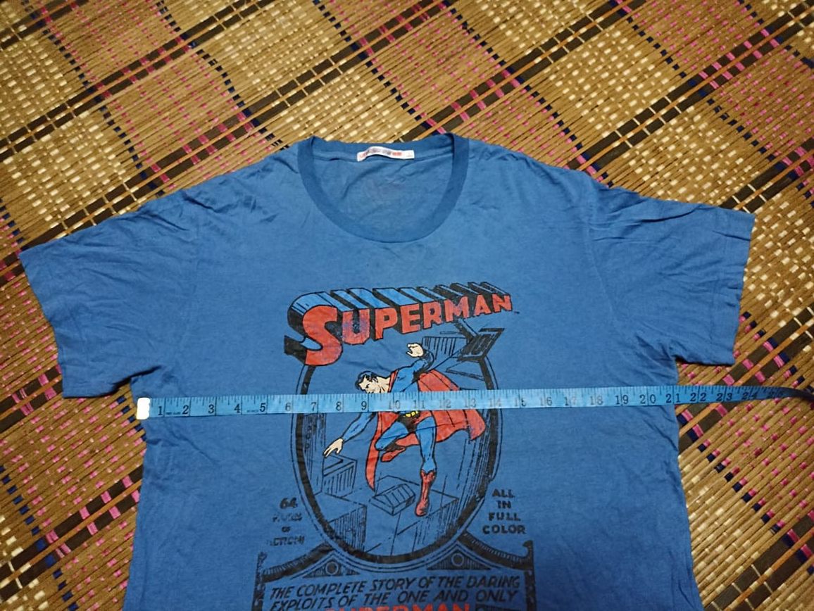 DC Comics × Uniqlo Superman T Shirt Size US L / EU 52-54 / 3 - 12 Thumbnail