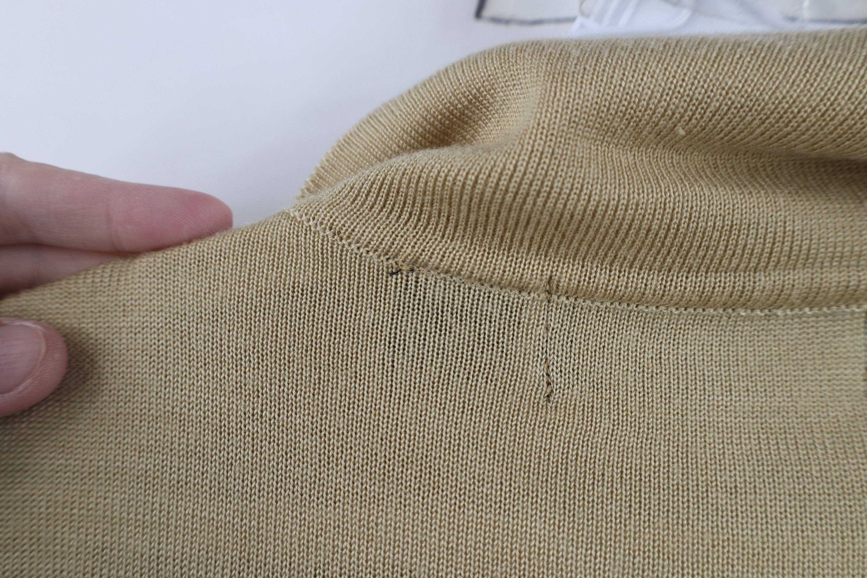 Vintage Vintage 90s Streetwear Knit Short Sleeve Collared Polo Shirt Size US L / EU 52-54 / 3 - 9 Thumbnail