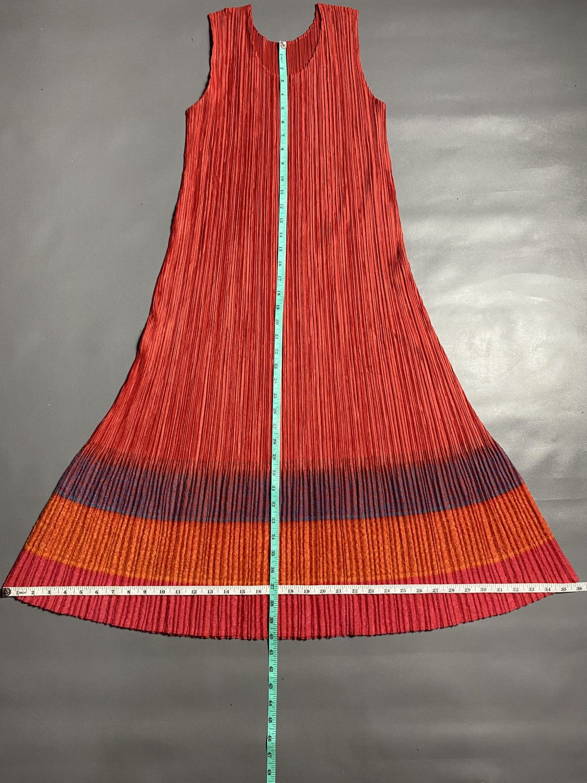 Pleats Please Issey Miyake PLEATS PLEASE ISSEY MIYAKE MIDI DRESS Size L / US 10 / IT 46 - 11 Thumbnail