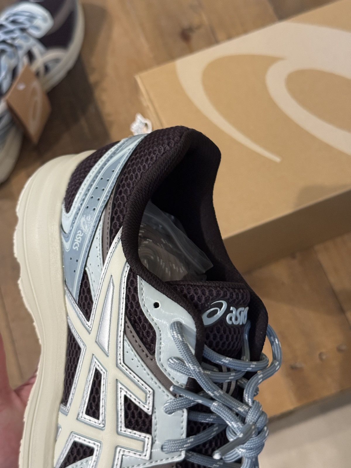 Asics Kith x Asics JOG 100S Size 12 Size US 12 / EU 45 - 20 Thumbnail