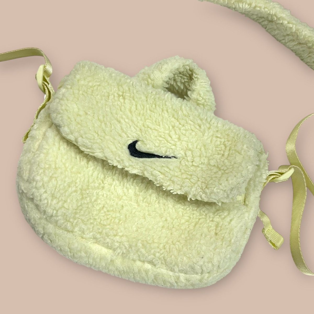 Nike NIKE Faux Fur Cross Body Bag Size ONE SIZE - 8 Thumbnail
