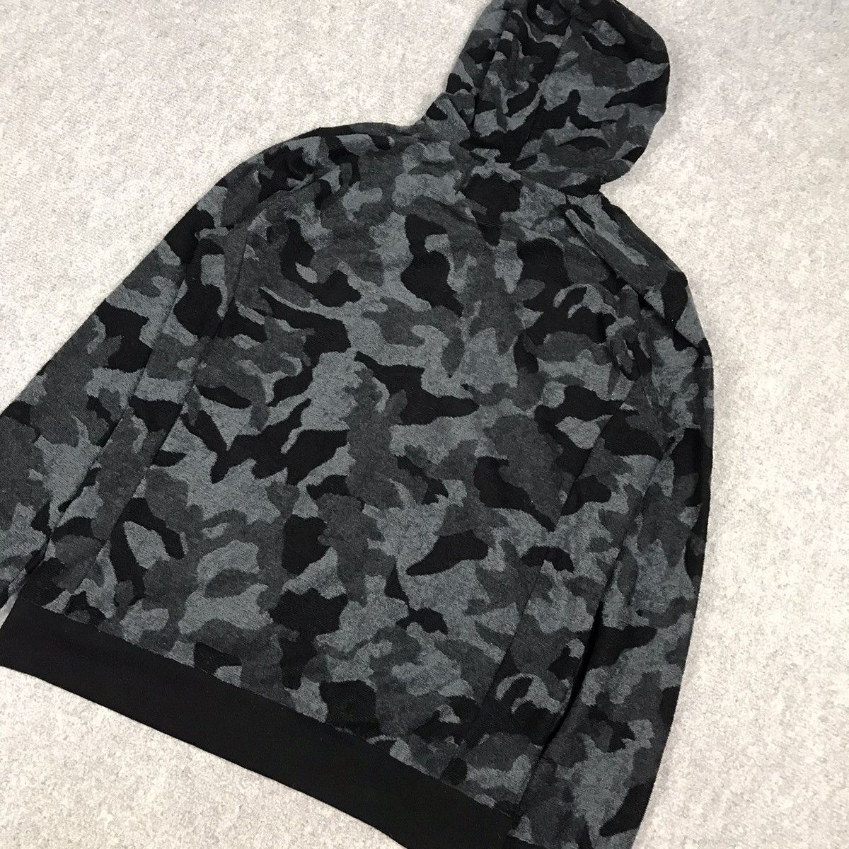 Japanese Brand × Le Grande Bleu (L.G.B.) × MOUSSY MOUSSY BLACK CAMO HOODIES PUNK ZIPPER JACKET Size US L / EU 52-54 / 3 - 11 Thumbnail