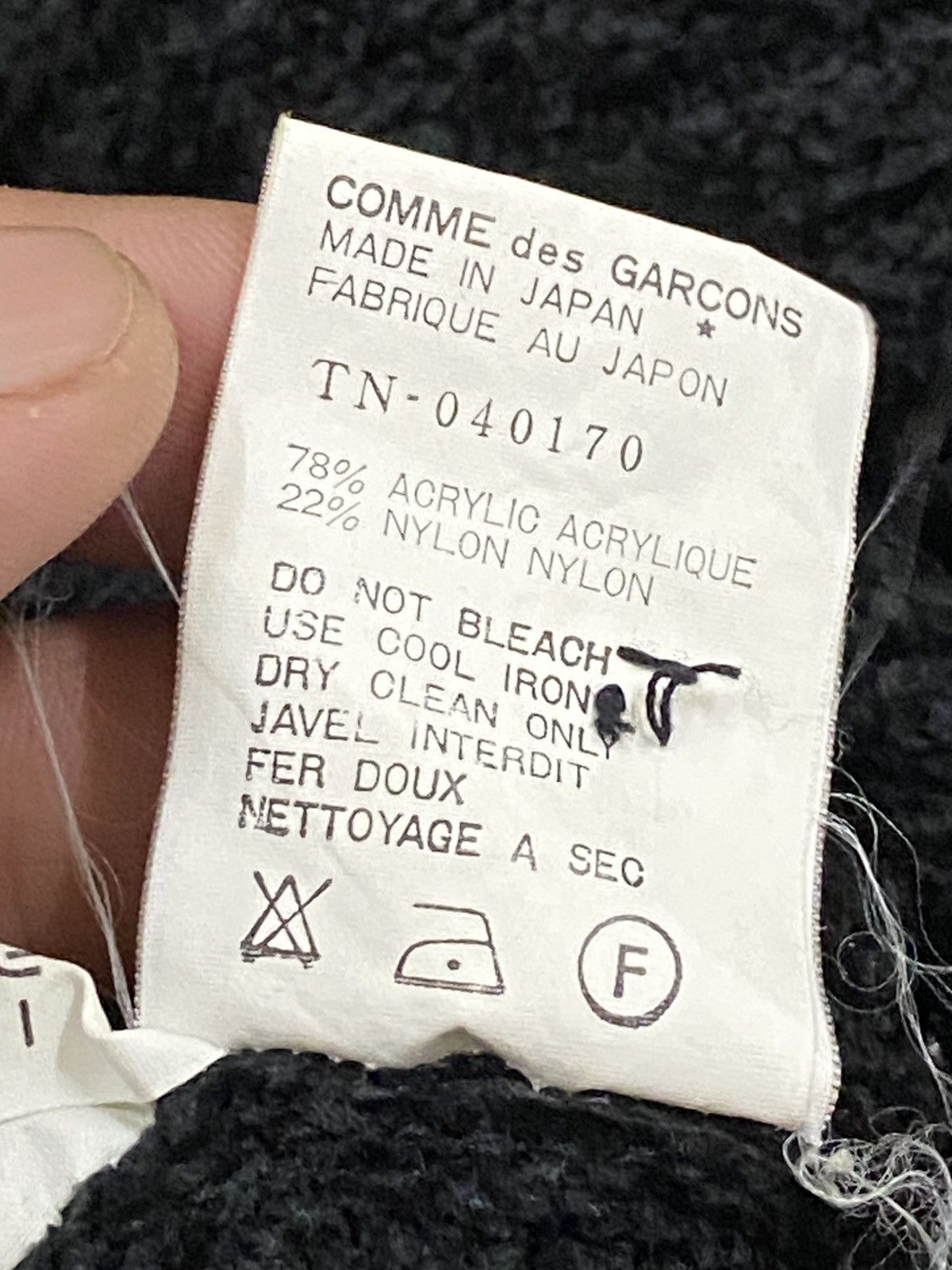 Comme des Garcons Comme des Garçons Tricot Vintage Black Boucle Knit Cardigan Size M / US 6-8 / IT 42-44 - 9 Thumbnail