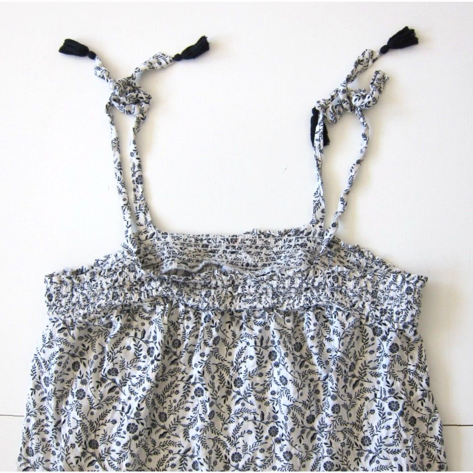 Old Navy VINTAGE Old Navy 100% Rayon Black White Pocket Floral Tunic Tank Slip Sun Dress Women XL Size XL / US 12-14 / IT 48-50 - 7 Thumbnail
