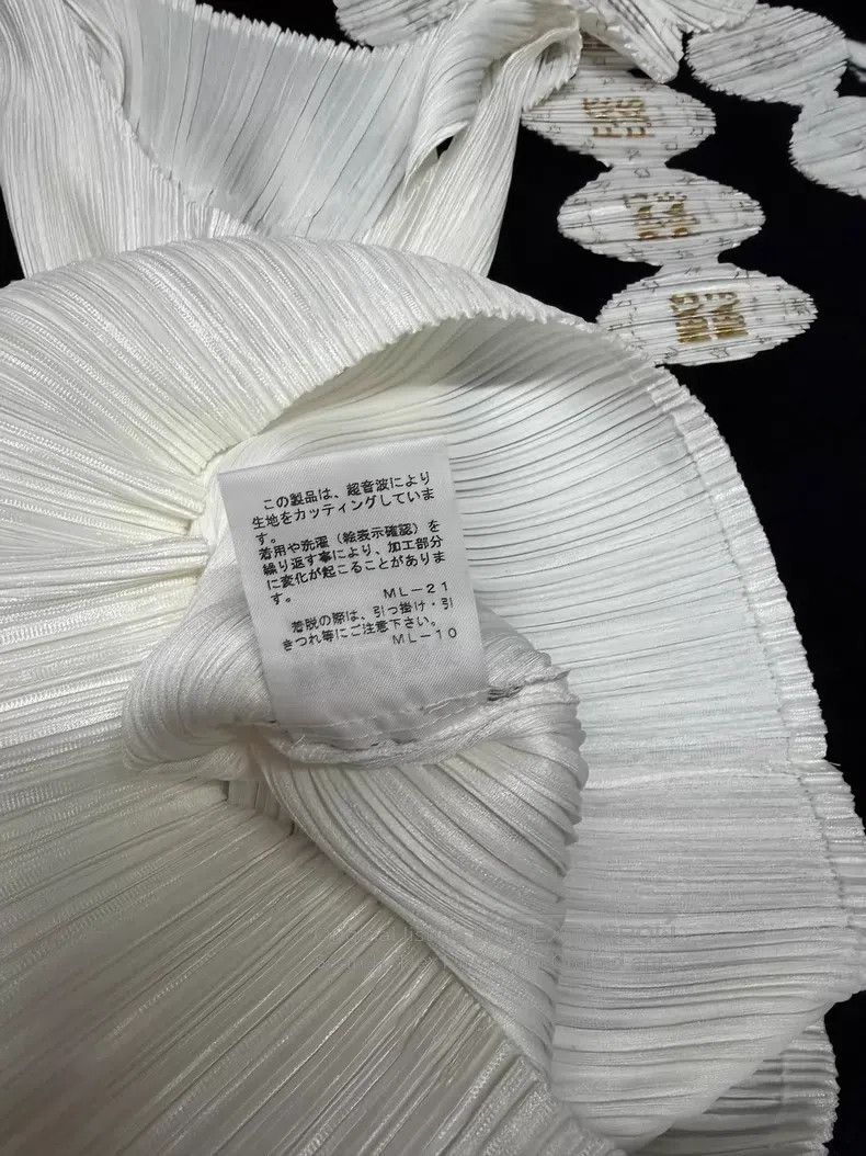 Issey Miyake Issey Miyake Ruffle Vest Size L / US 10 / IT 46 - 5 Thumbnail
