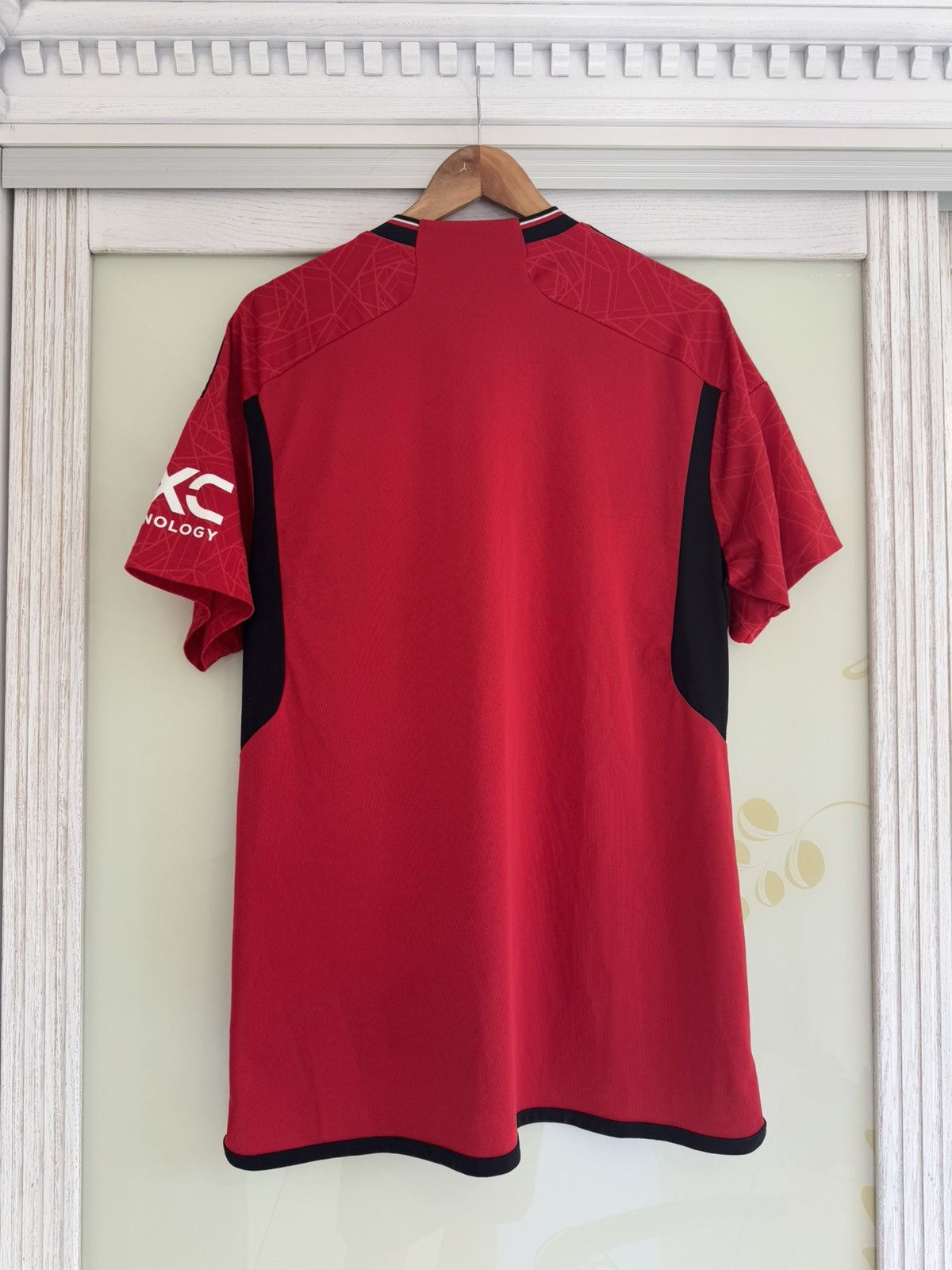 Adidas Manchester United 2023-2024 Home Soccer Jersey Football Kit Size US XL / EU 56 / 4 - 2 Thumbnail