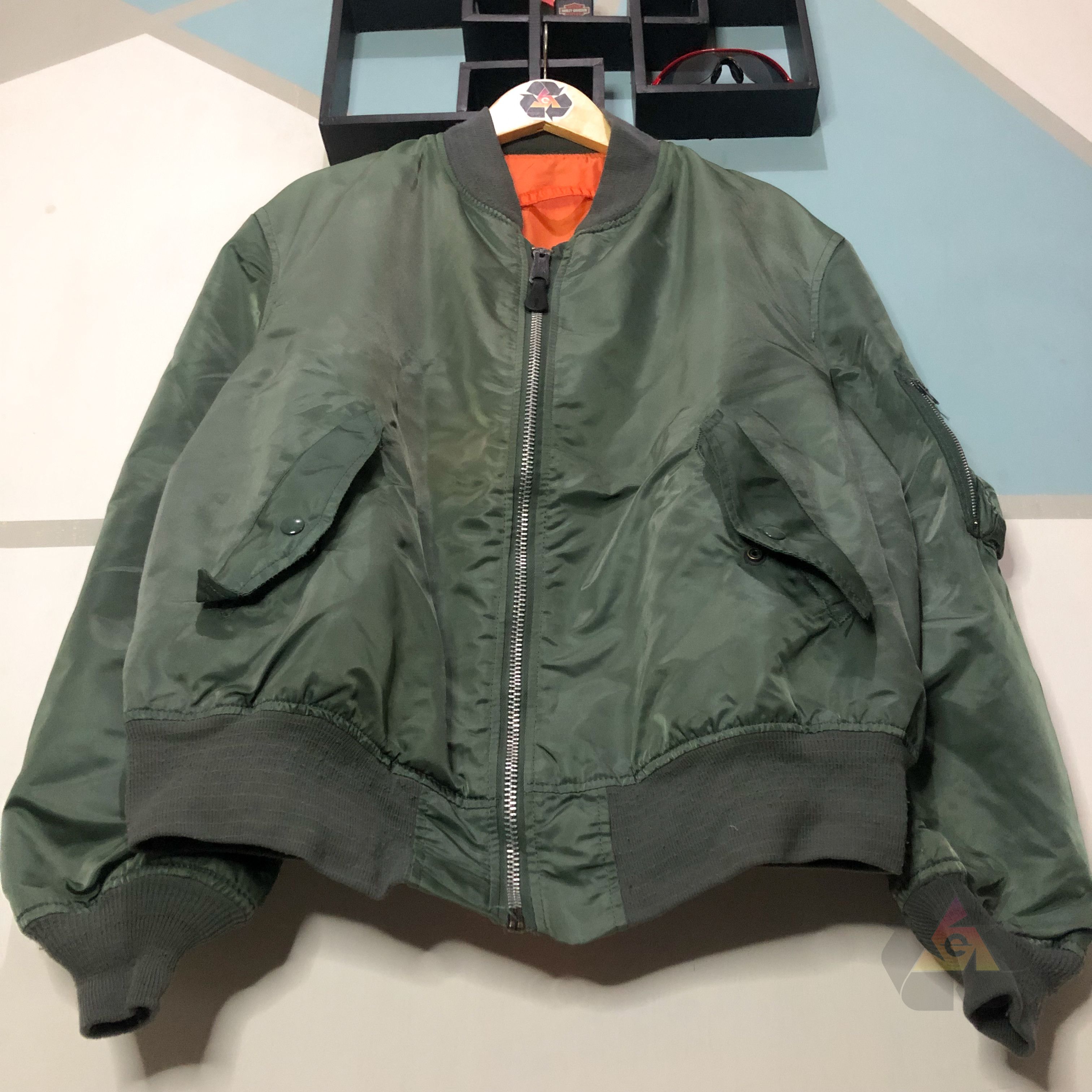 Alpha Industries Vintage Alpha Industries Flayer's Mil-J-82790J USAF MA-1 Size US XL / EU 56 / 4 - 4 Thumbnail