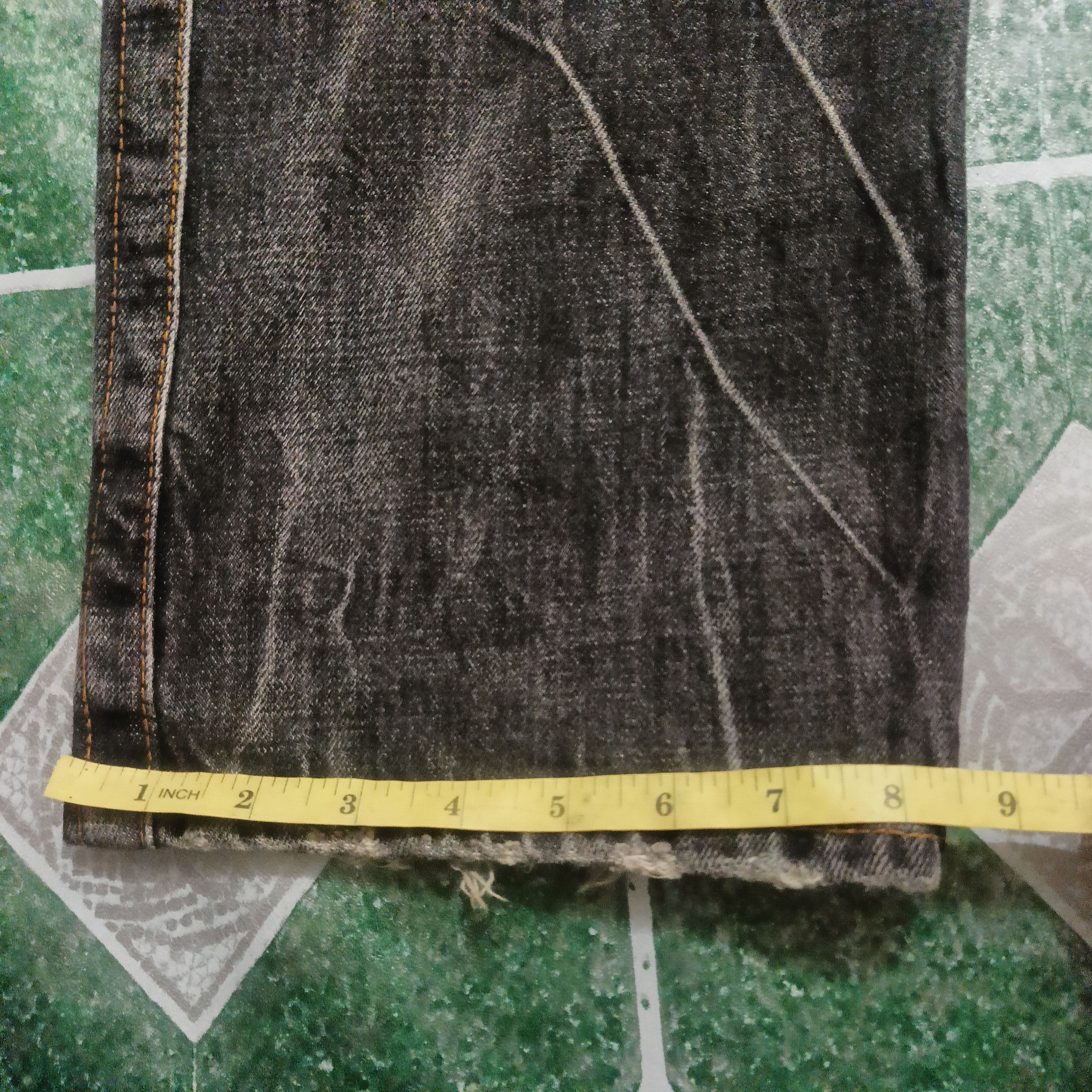 Who Decides War Japanese Black Jeans Oniarai Flared Jeans Distressed Size US 31 - 24 Thumbnail