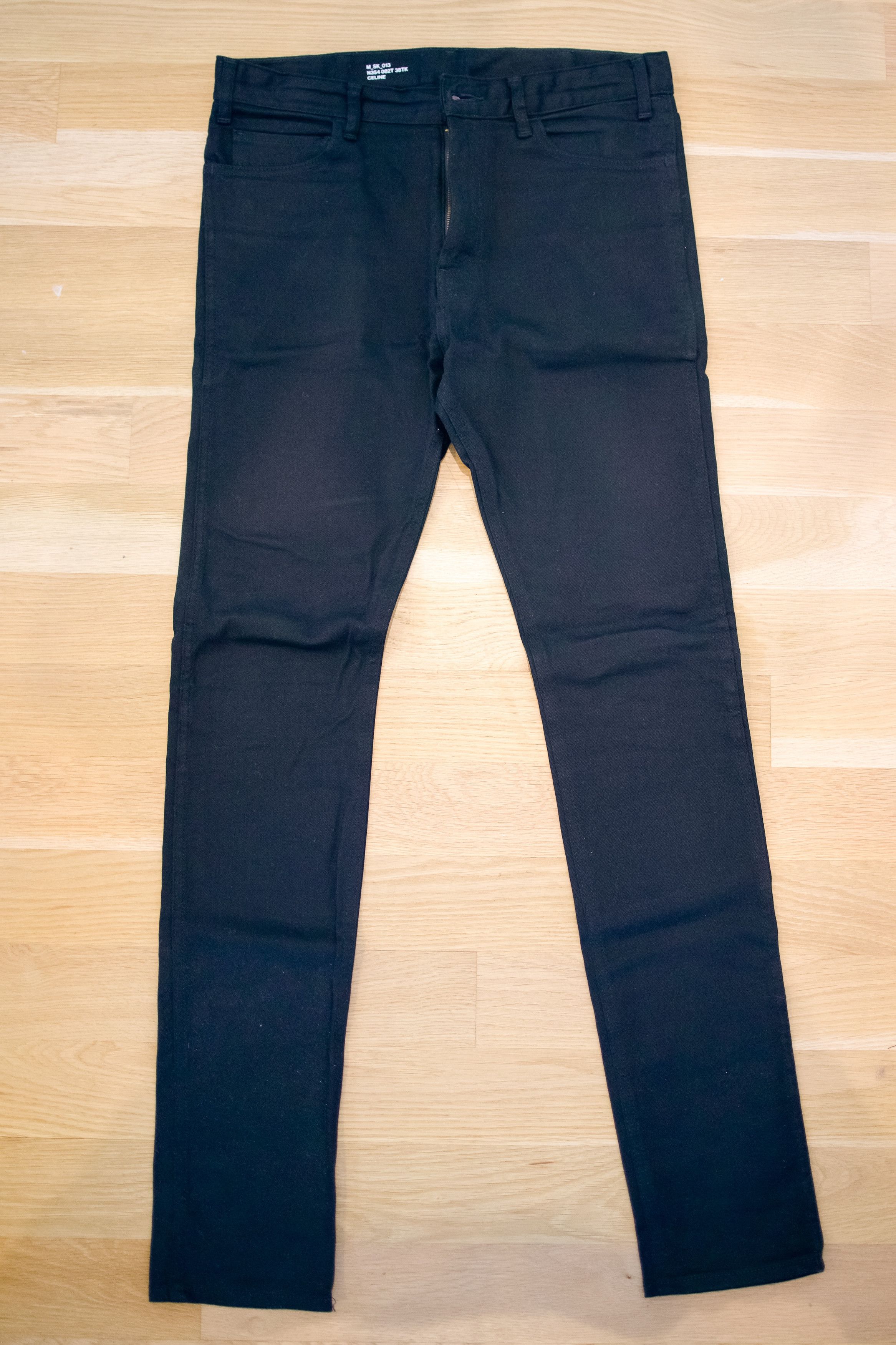 CELINE セリーヌオム　M_SK_013 デニム Celine Celine Black Skinny Denim – M_SK_013 – Size 31 – Gently