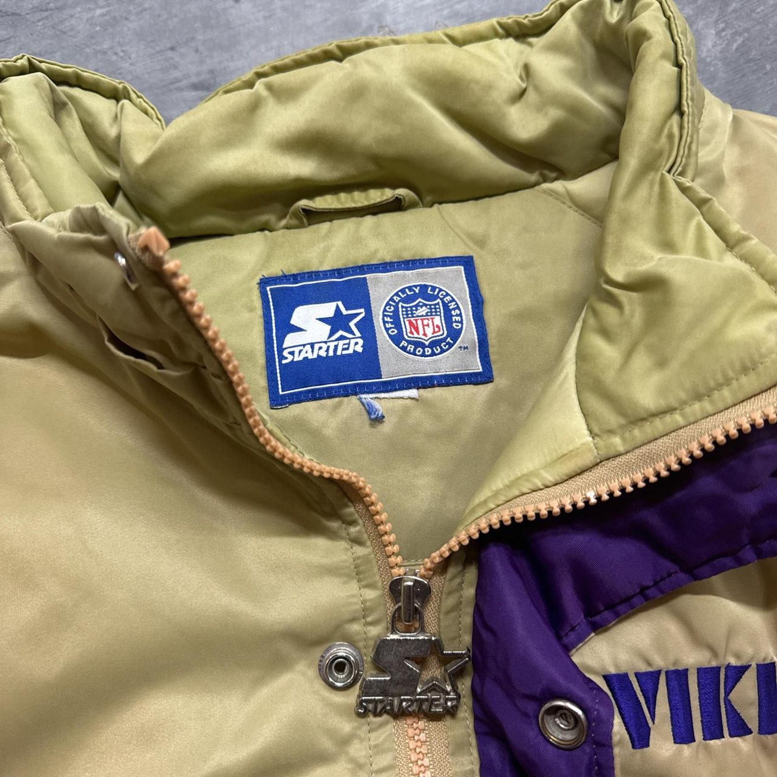 Starter × Vintage Vintage 90s Starter Minnesota Vikings NFL Puffer Jacket Size US L / EU 52-54 / 3 - 5 Thumbnail