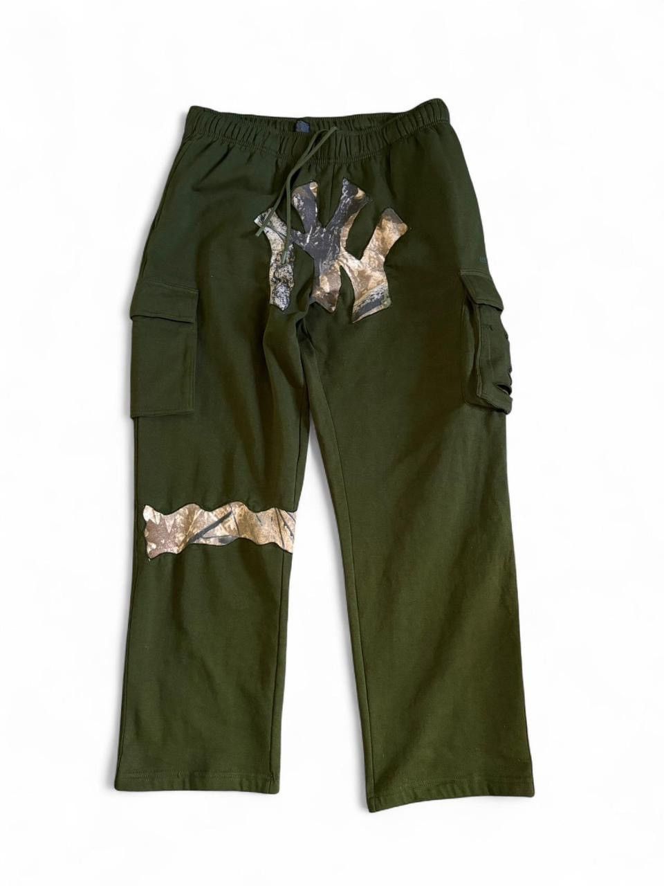 Other CUSTOM green NY sweatpants Size US 38 / EU 54 - 1 Thumbnail