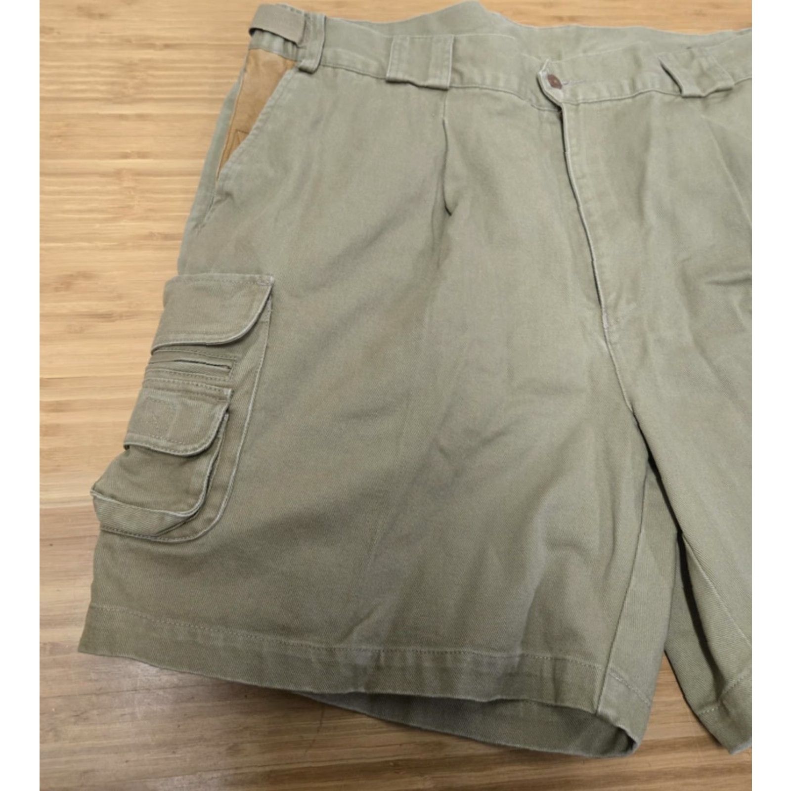 Orvis VINTAGE Orvis Cargo Shorts Mens 42 Green 100% Cotton Leather Trim Hiking 90s Size US 42 / EU 58 - 3 Thumbnail