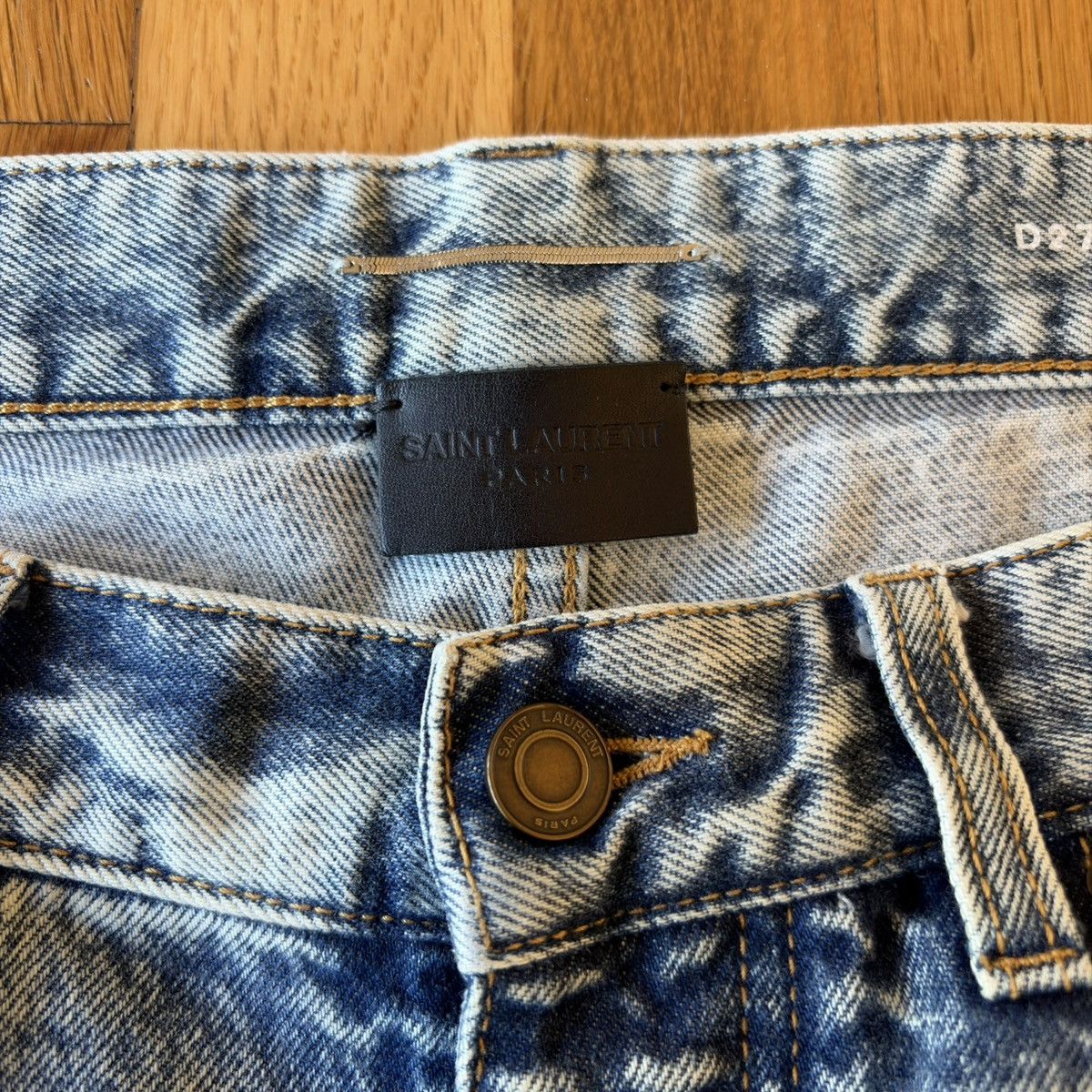 Yves Saint Laurent Yves Saint Laurent Blue Denim Jeans Size US 33 - 3 Thumbnail