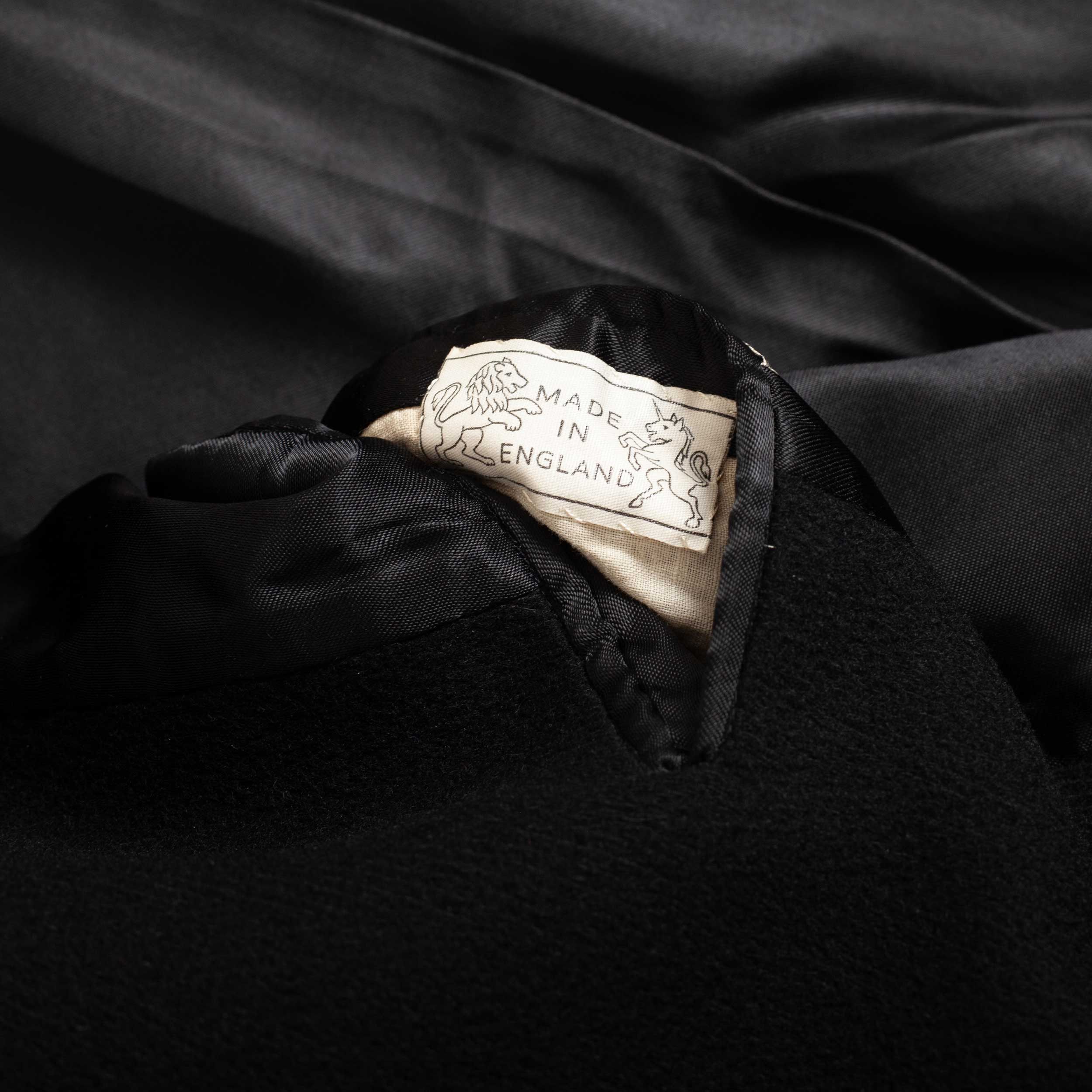 Chester Barrie Vintage Chester Barrie Wool Overcoat Made in England Size US L / EU 52-54 / 3 - 10 Thumbnail