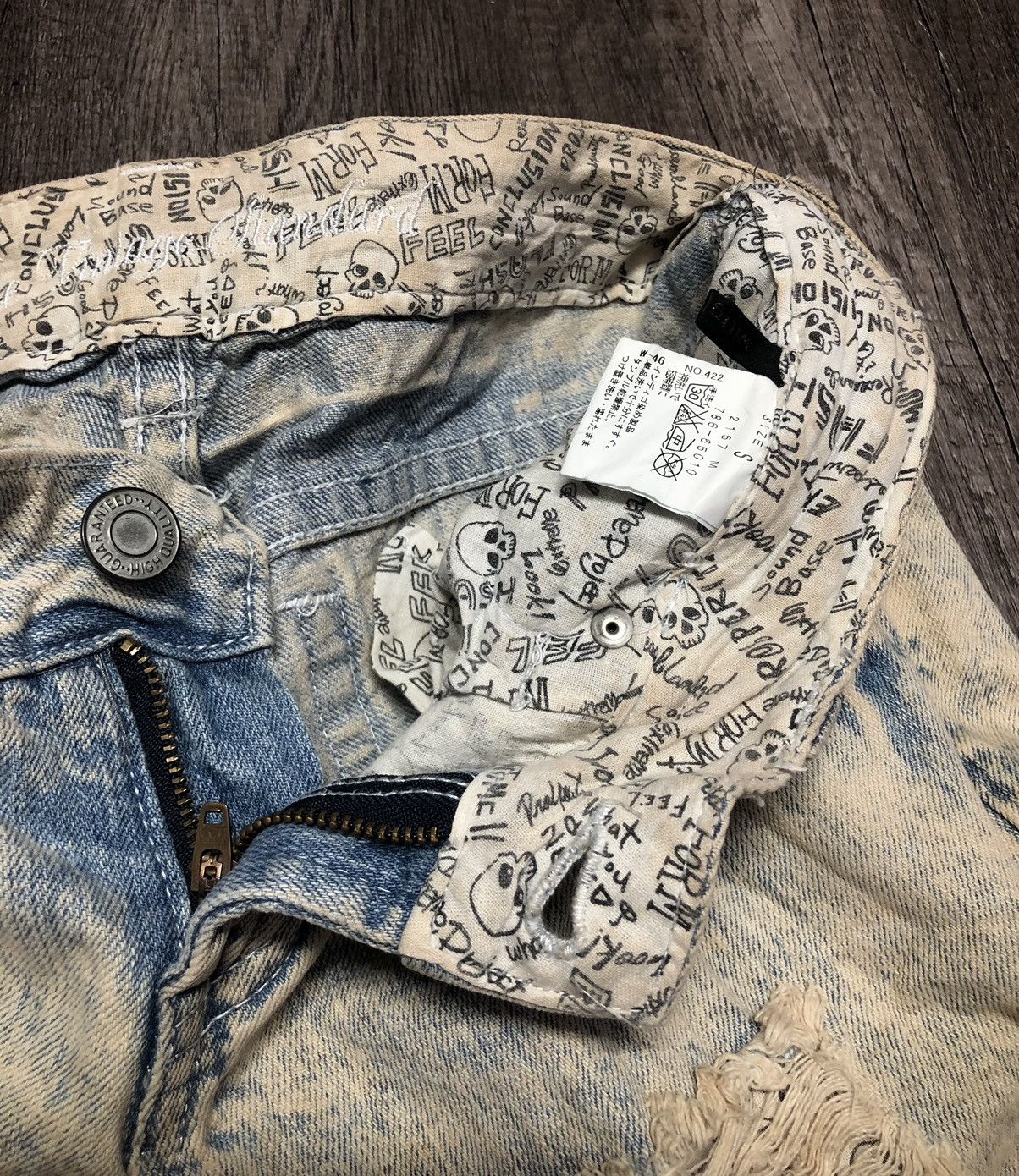 Vintage Witty Pitty Distressed Jeans Acid Wash Blue (unisex)