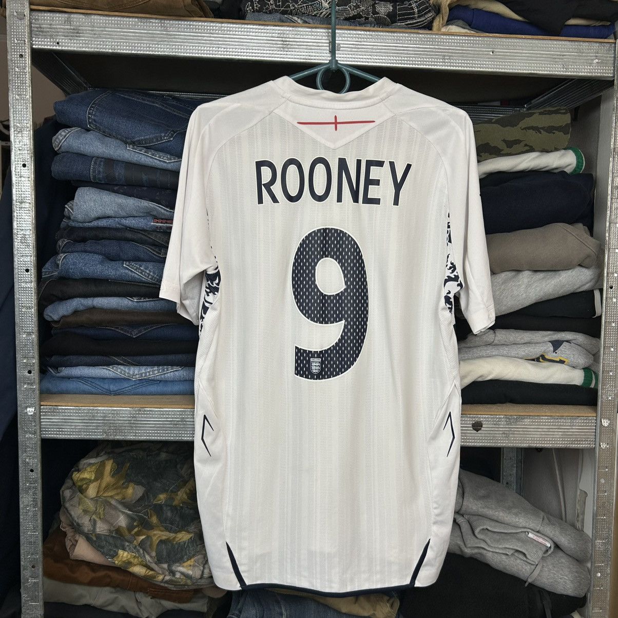 Umbro Vintage Umbro England Rooney 9 soccer jersey Size US S / EU 44-46 / 1 - 2 Thumbnail