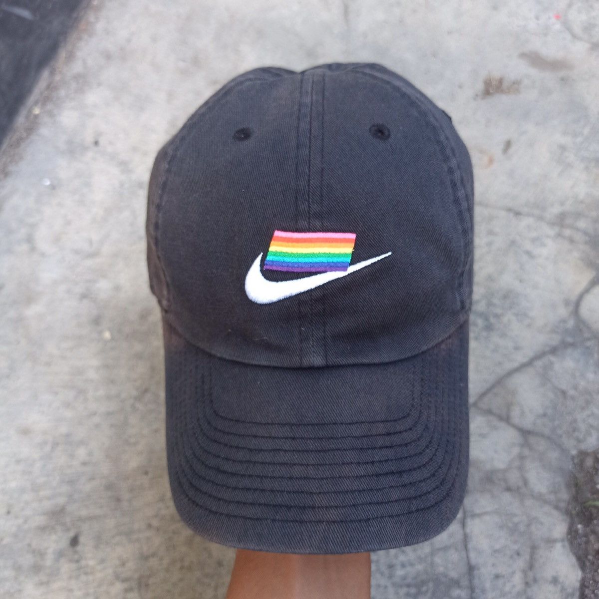 Nike LGBTQ flag designer x nike archival hat Size ONE SIZE - 1 Thumbnail